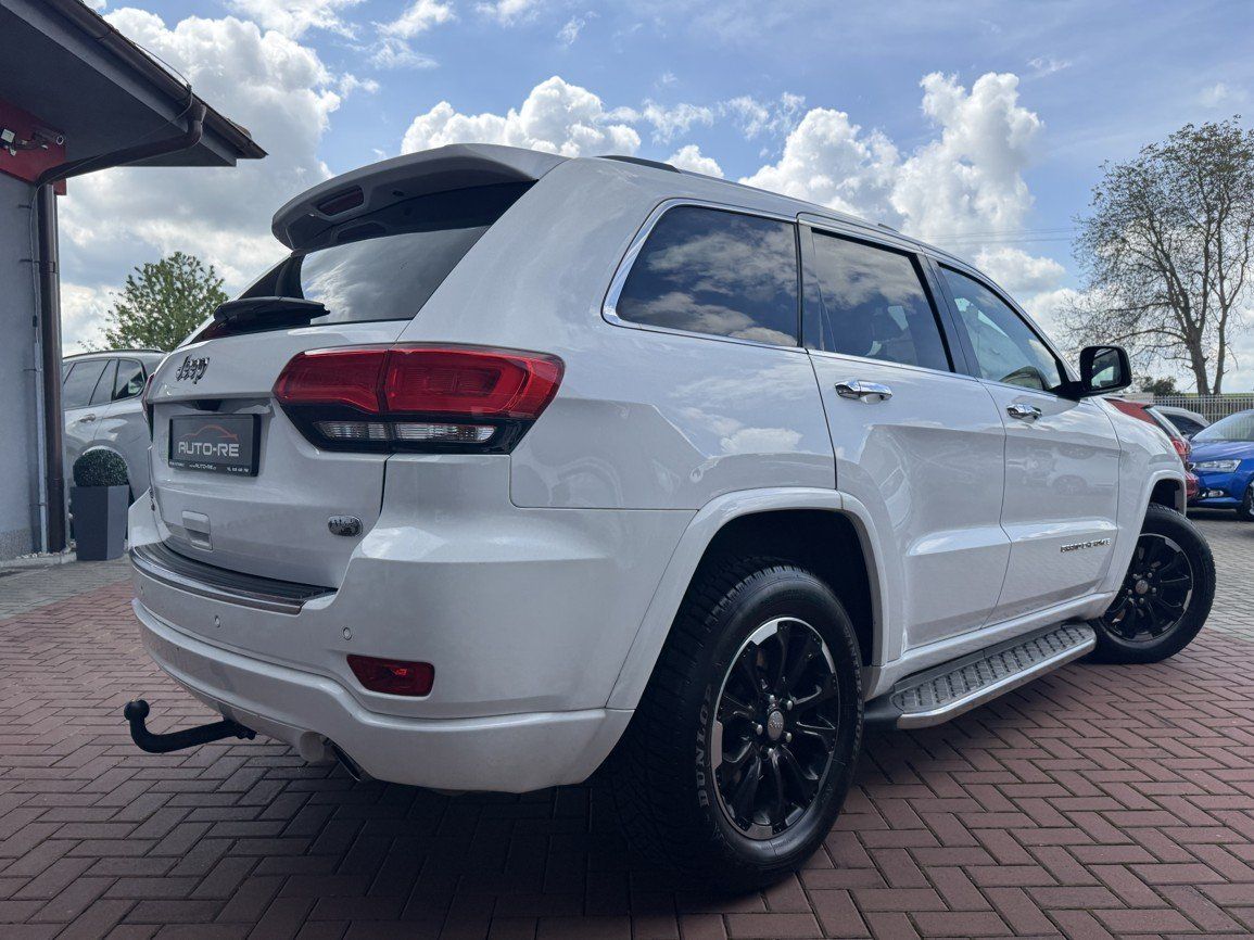 Jeep Grand Cherokee, 3.0CRD Navi Kůže Vzduch Pano - fotka 2
