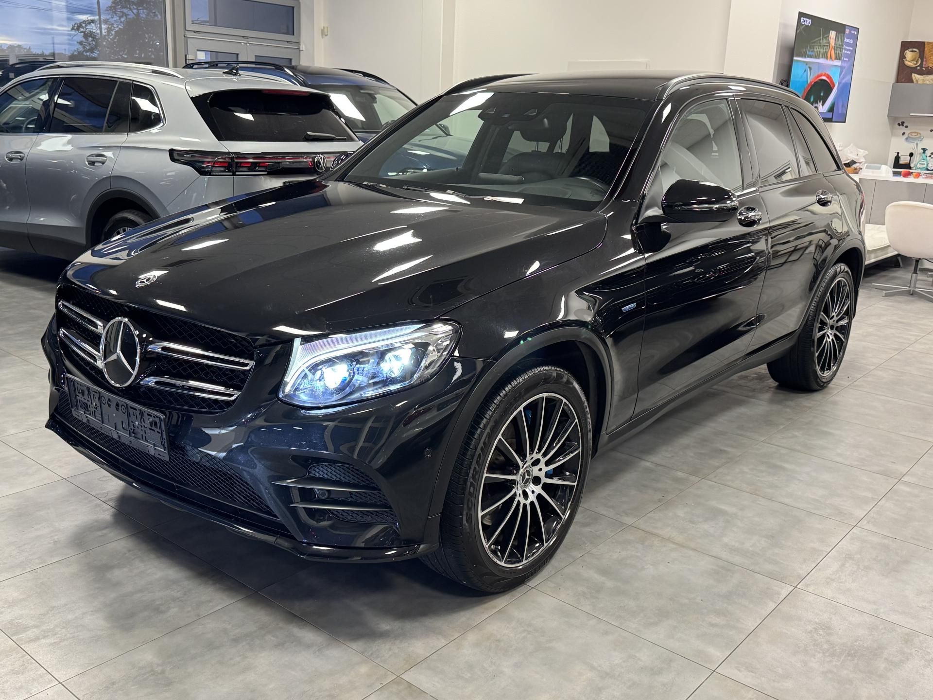 Mercedes-Benz GLC, 350e 4M AMG REZERVACE - fotka 3