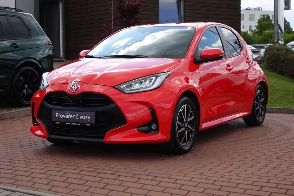 Toyota Yaris, 1.5 TNGA 6 MT Comfort Tech Sty