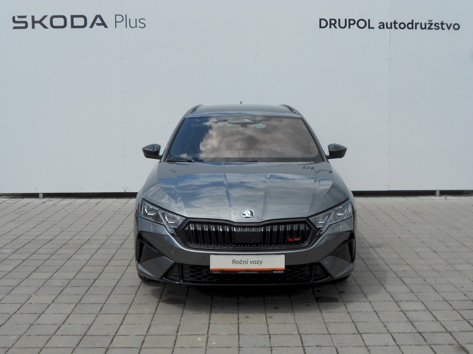 Škoda Octavia, Combi IV 2.0 TSI - 195 kW, RS - fotka 4