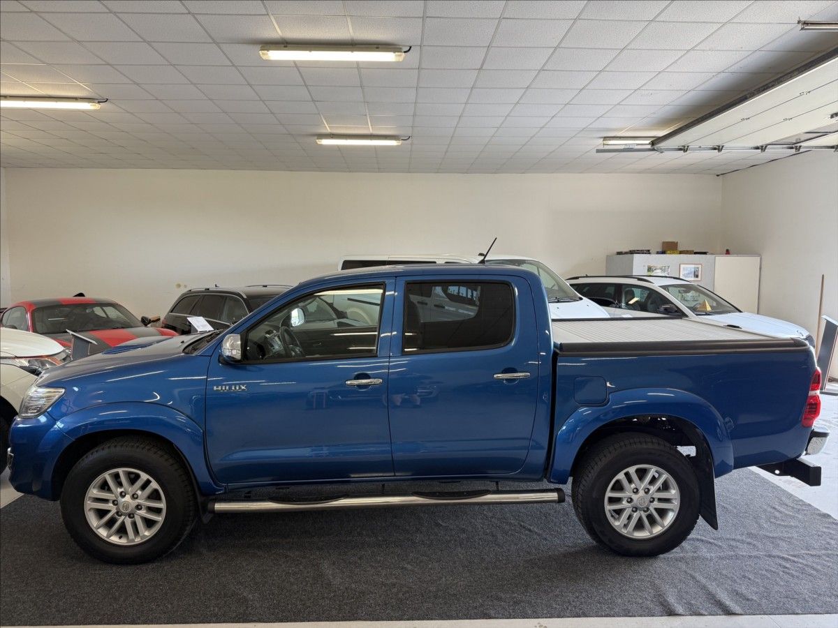 Toyota Hilux, 3,0 D-4D PŘÍPRAVA DO PRODEJE - fotka 3