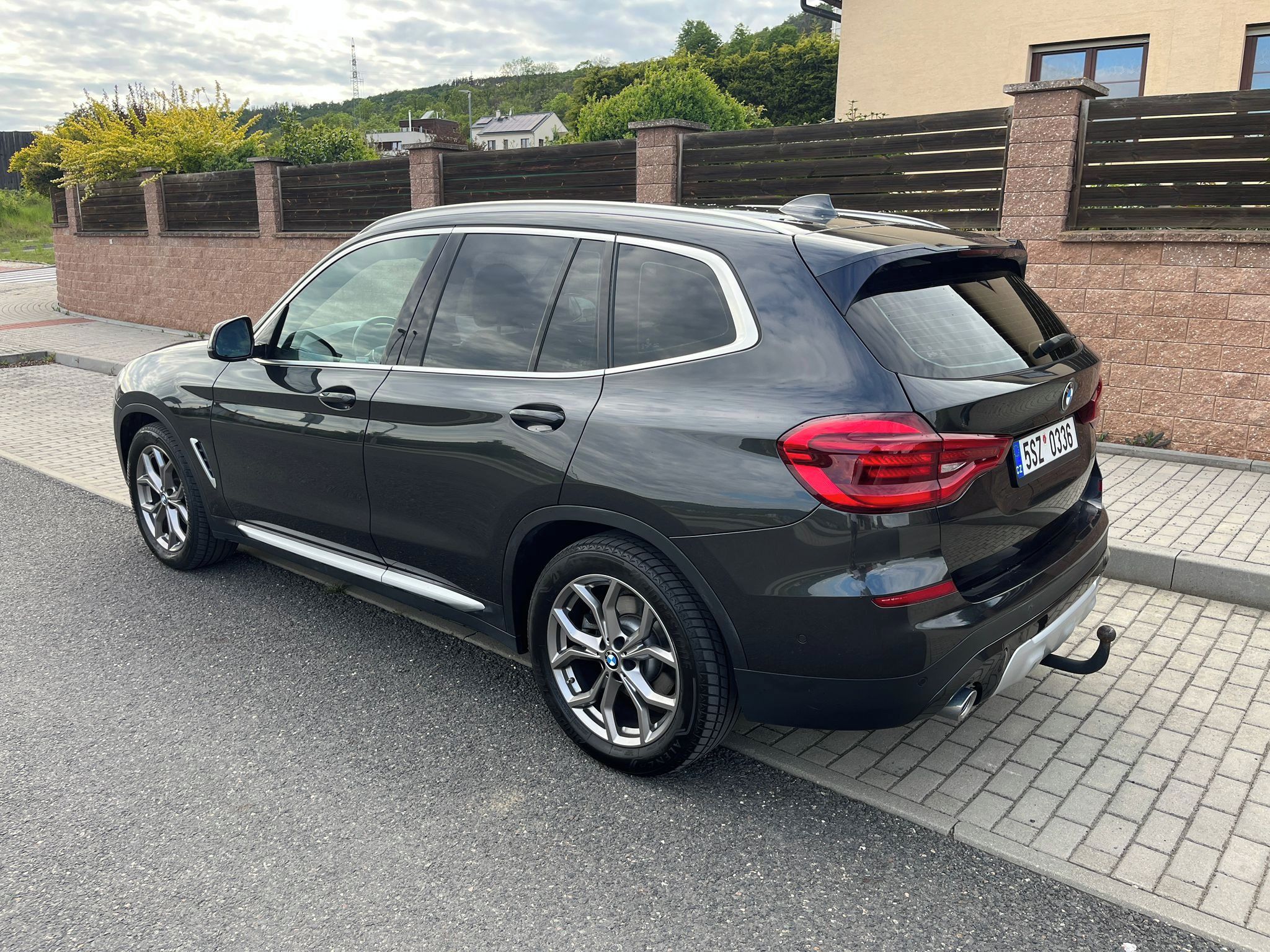 BMW X3, 4x4 - Nebourané, nekuřák - fotka 5