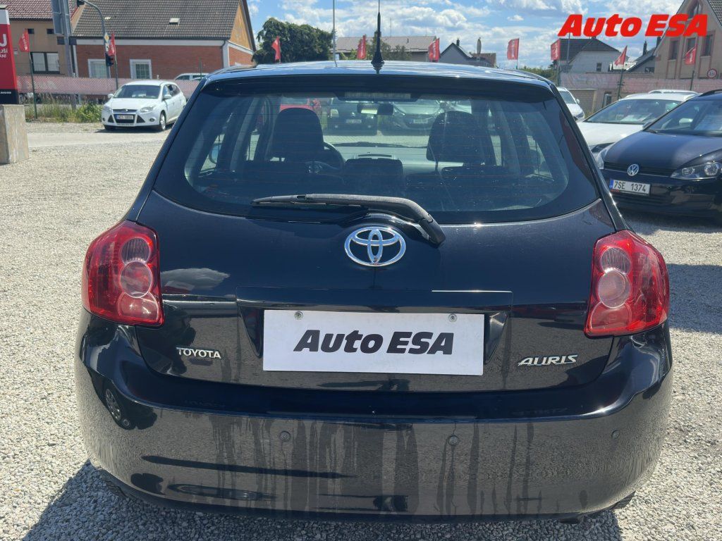 Toyota Auris, 1.3 VVT- i,ČR - fotka 5