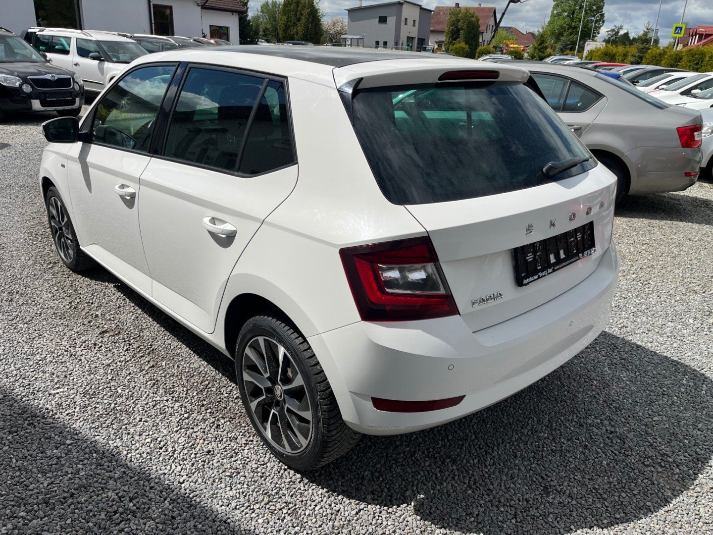 Škoda Fabia, 1.0 TSi NAVI PANORAMA LED - fotka 4