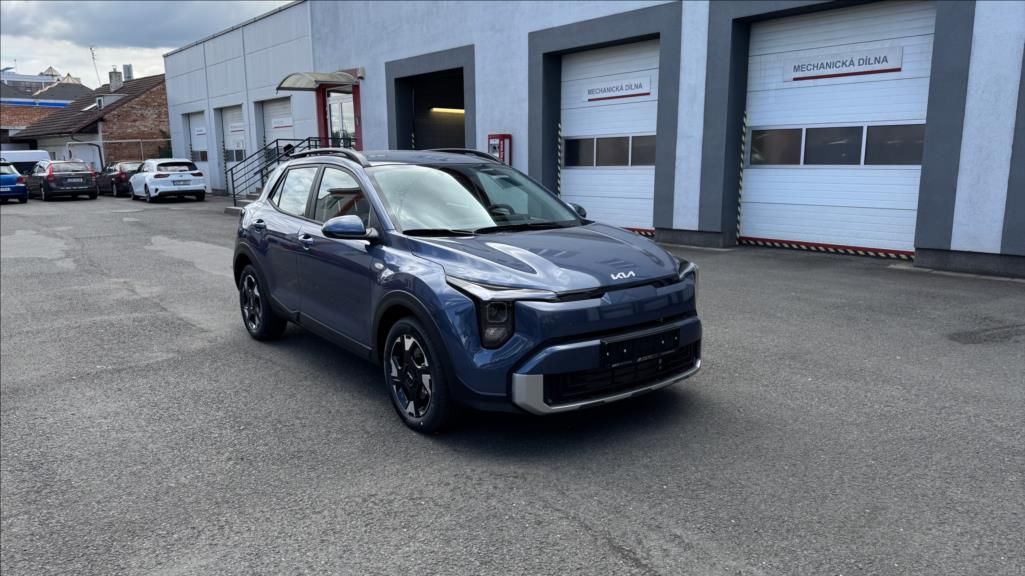 Kia Stonic, 1,0 T-GDI 7DCT SPIN - fotka 3