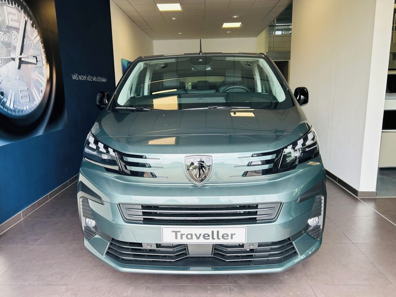 Peugeot Traveller, Allure L2 2.2 BlueHDi 180 S&S - fotka 2