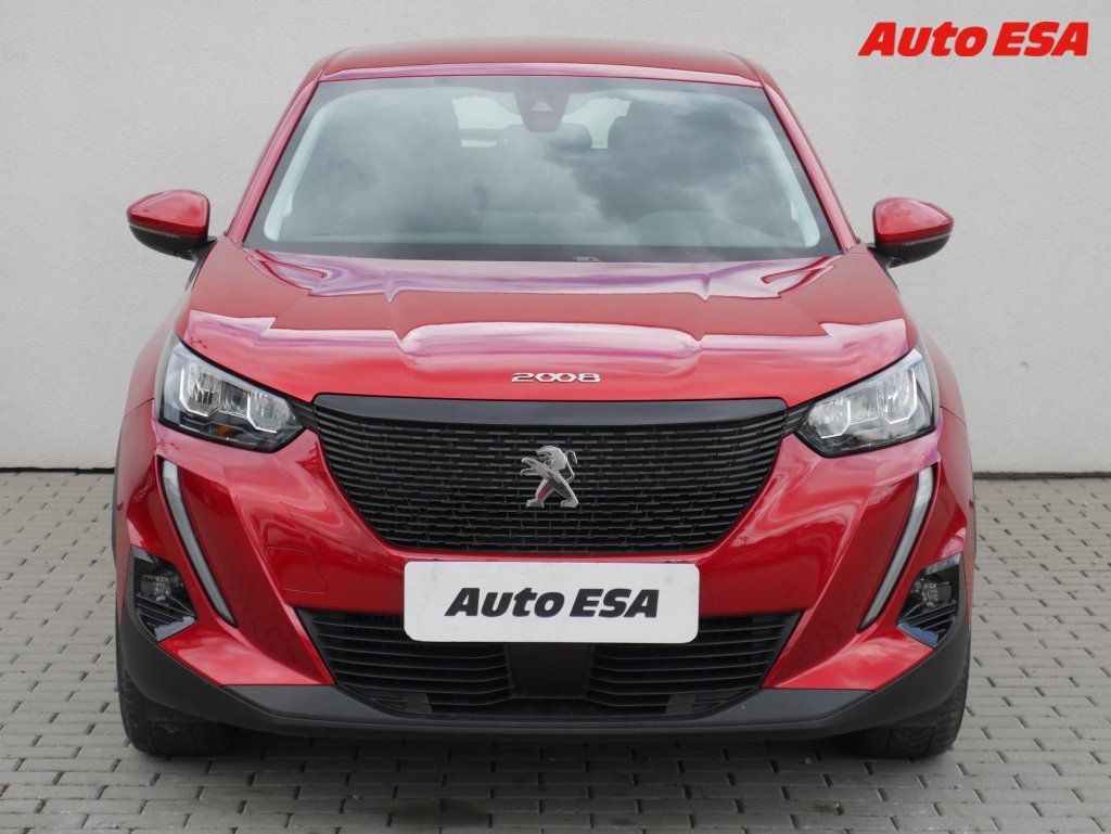 Peugeot 2008, 1.2PT - fotka 2