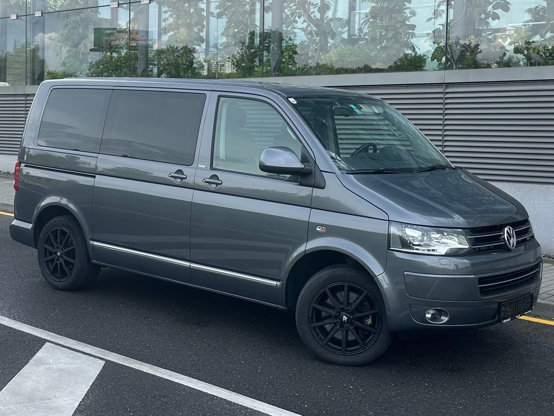 Volkswagen Multivan, 4x4, 103kw, LIFE - fotka 2