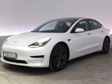 Standard Range RWD Tažné