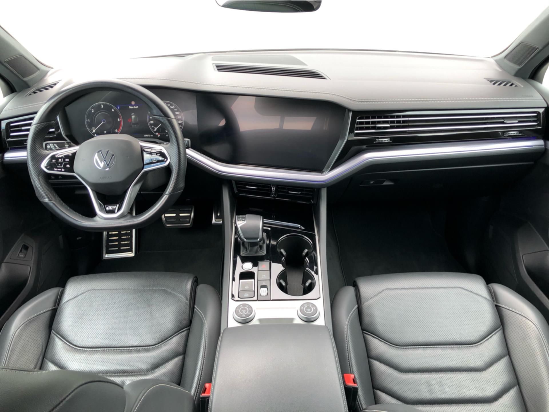 Volkswagen Touareg, 3.0 TDI R-Line - fotka 5