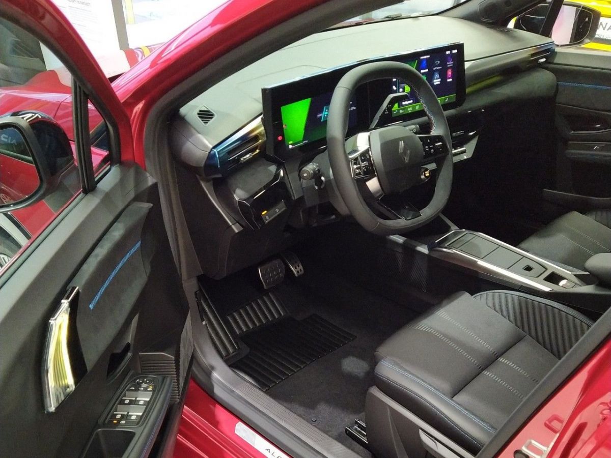 Renault Clio, Esprit Alpine full hybrid E-Te - fotka 4