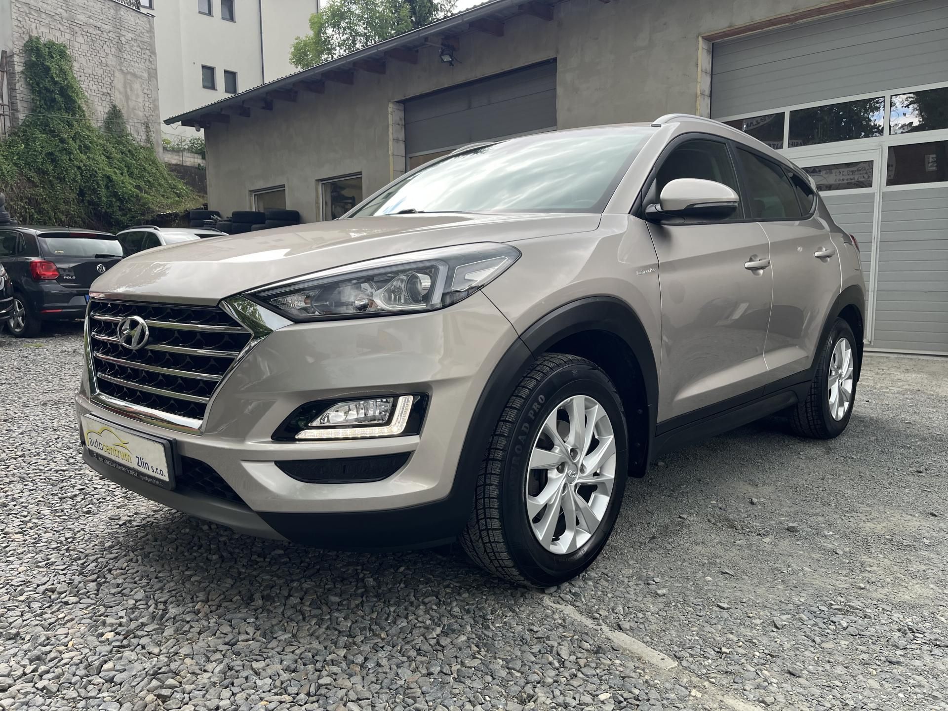 Hyundai Tucson, 1,6 GDi 130 Kw AUT,4X4 Ice ČR! - fotka 2