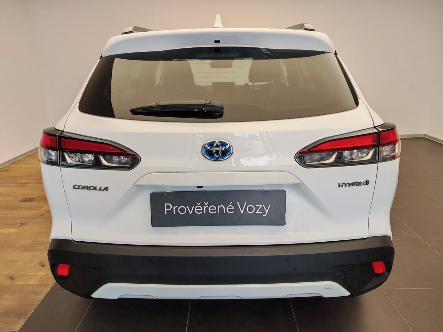 Toyota Corolla Cross, 1.8 Hybrid Style - fotka 5