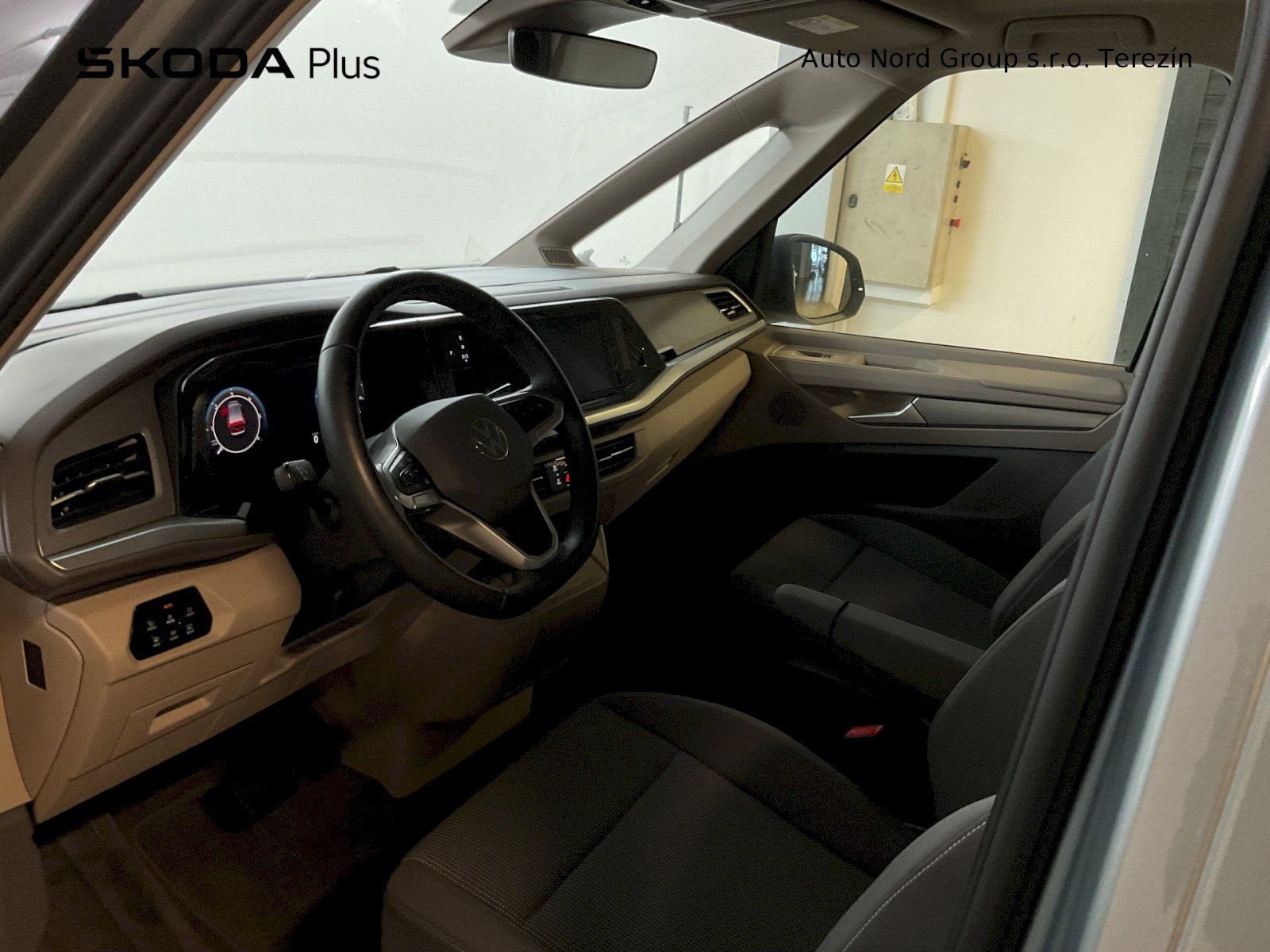 Volkswagen Multivan, 2,0 TDI 110 kW Life Long DSG - fotka 5