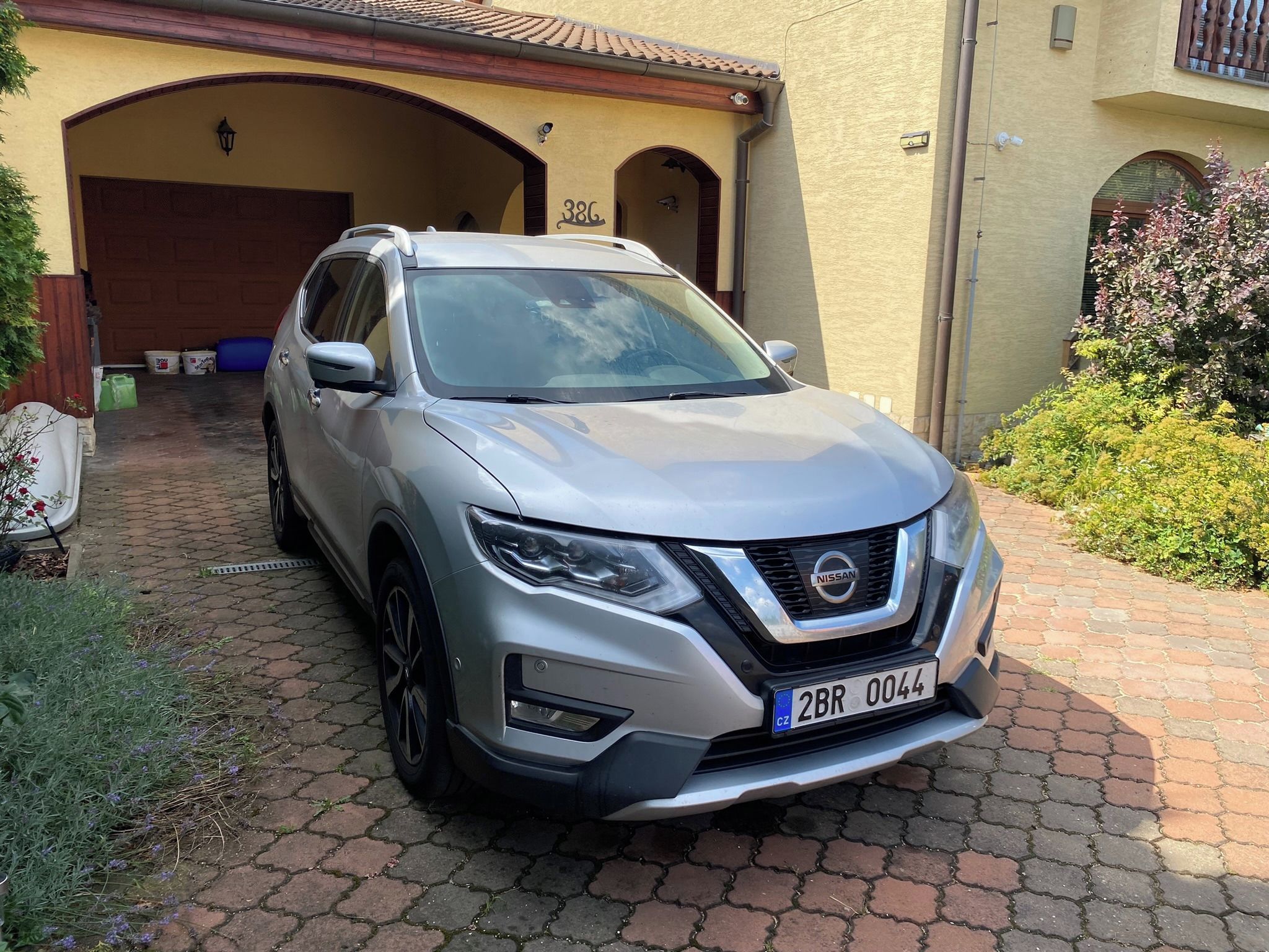 Nissan X-Trail, Tekna 1,6dCi 96kW - fotka 3