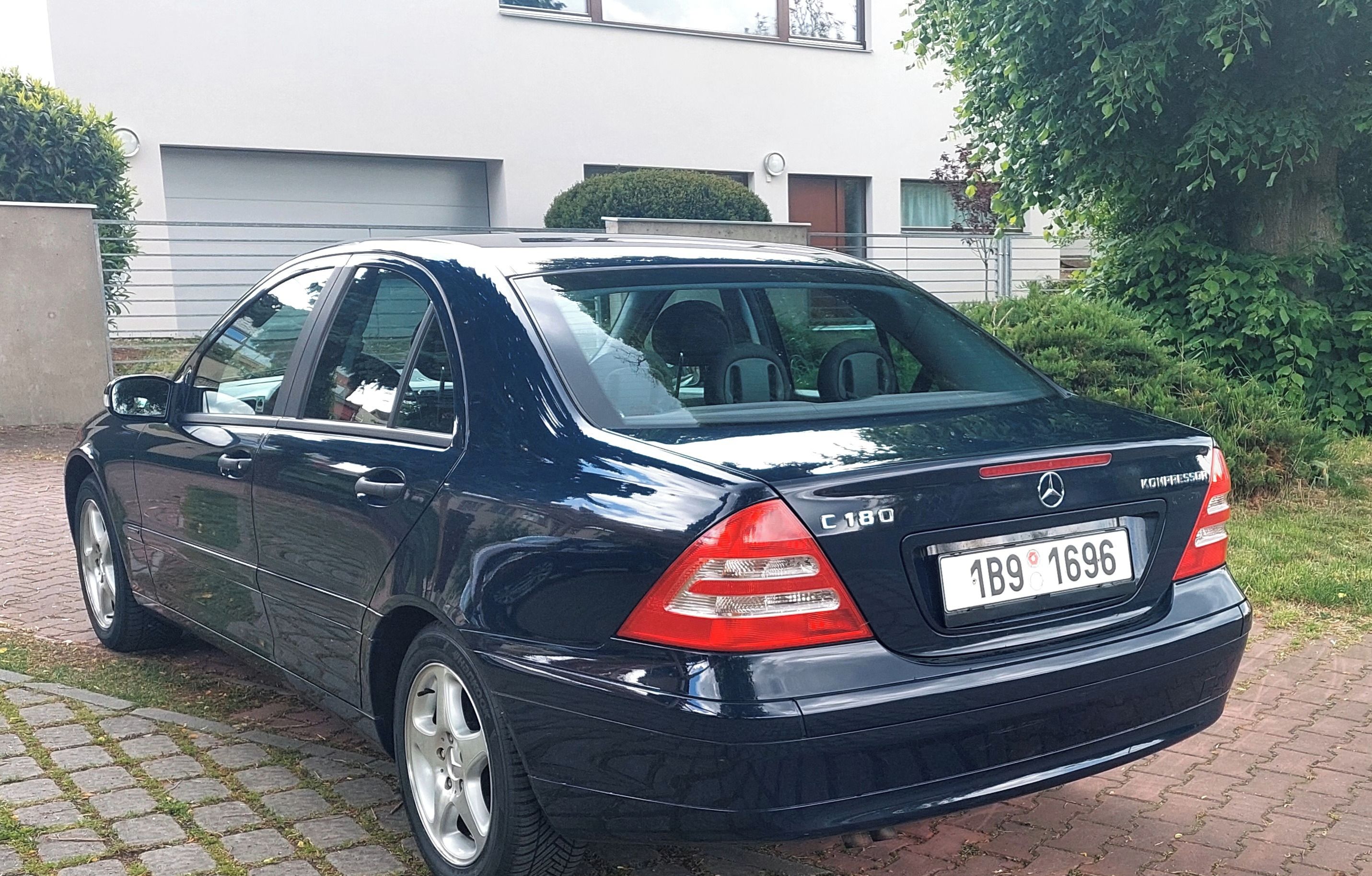 Mercedes-Benz Třídy C, 1,8 kompressor - fotka 5