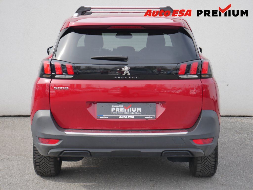 Peugeot 5008, 1.2PT,1.maj,ČR,Allure,AT - fotka 5