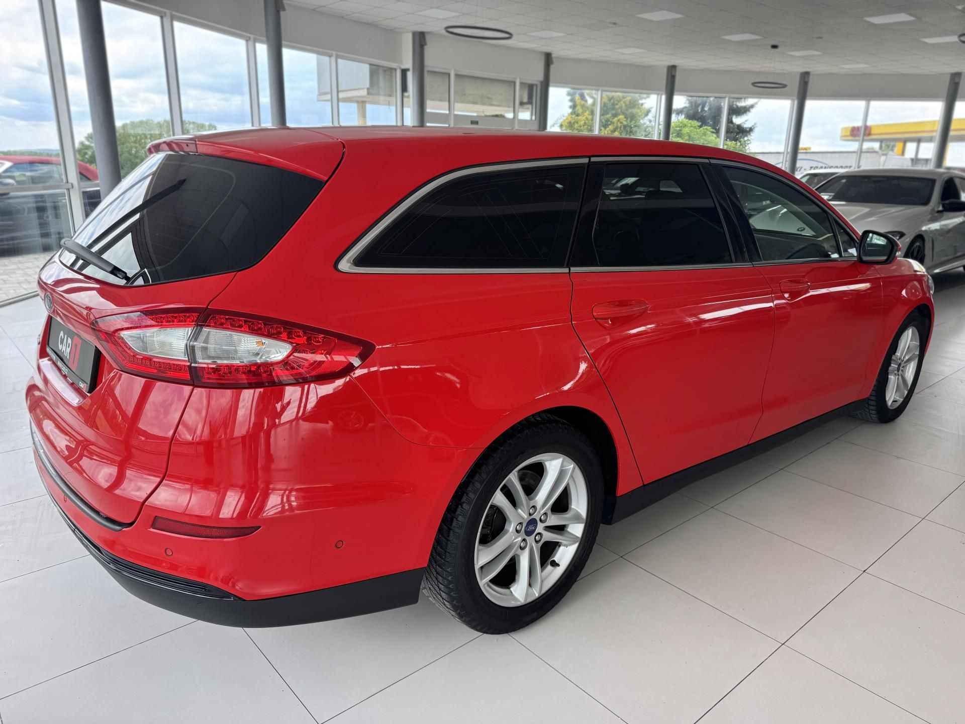 Ford Mondeo, 2,0TDCi AUT*Titanium*Tažné - fotka 5