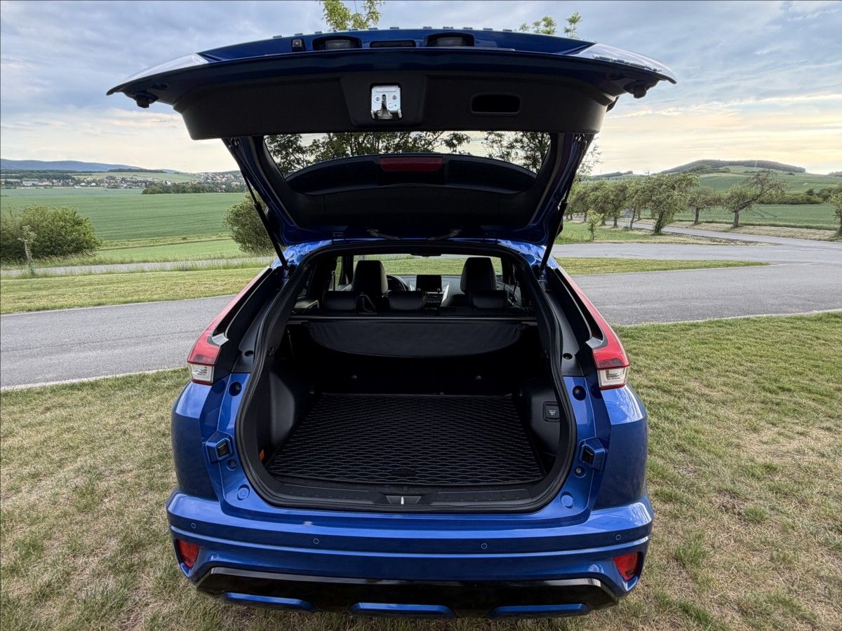 Mitsubishi Eclipse, 2,4 Cross Plus Select Hybrid - fotka 5