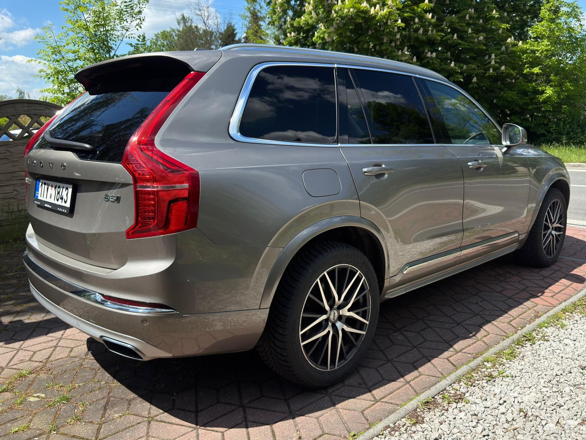 Volvo XC90, 1. MAJITEL ČR DPH TOP  CRYSTAL - fotka 6