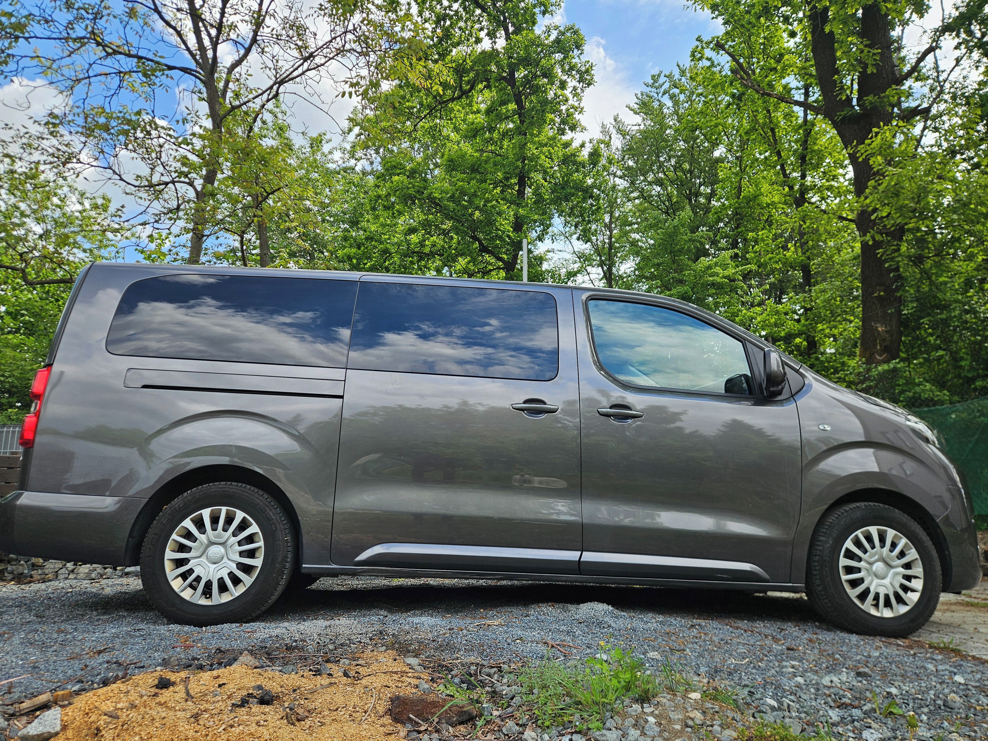 Toyota Proace, L2 2.0 106 KW - fotka 3