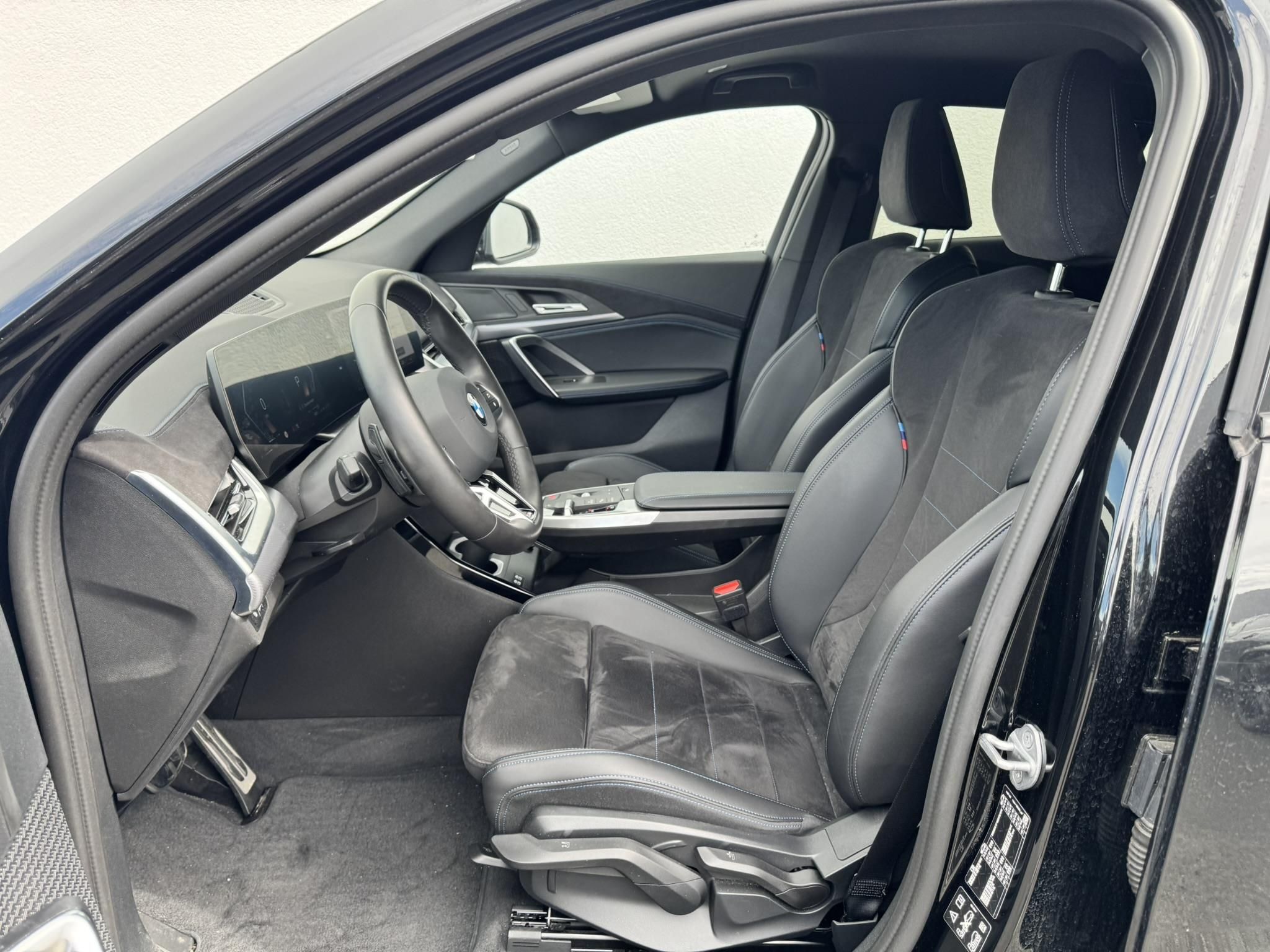 BMW X2, X2 xDrive20d Mpaket - fotka 6