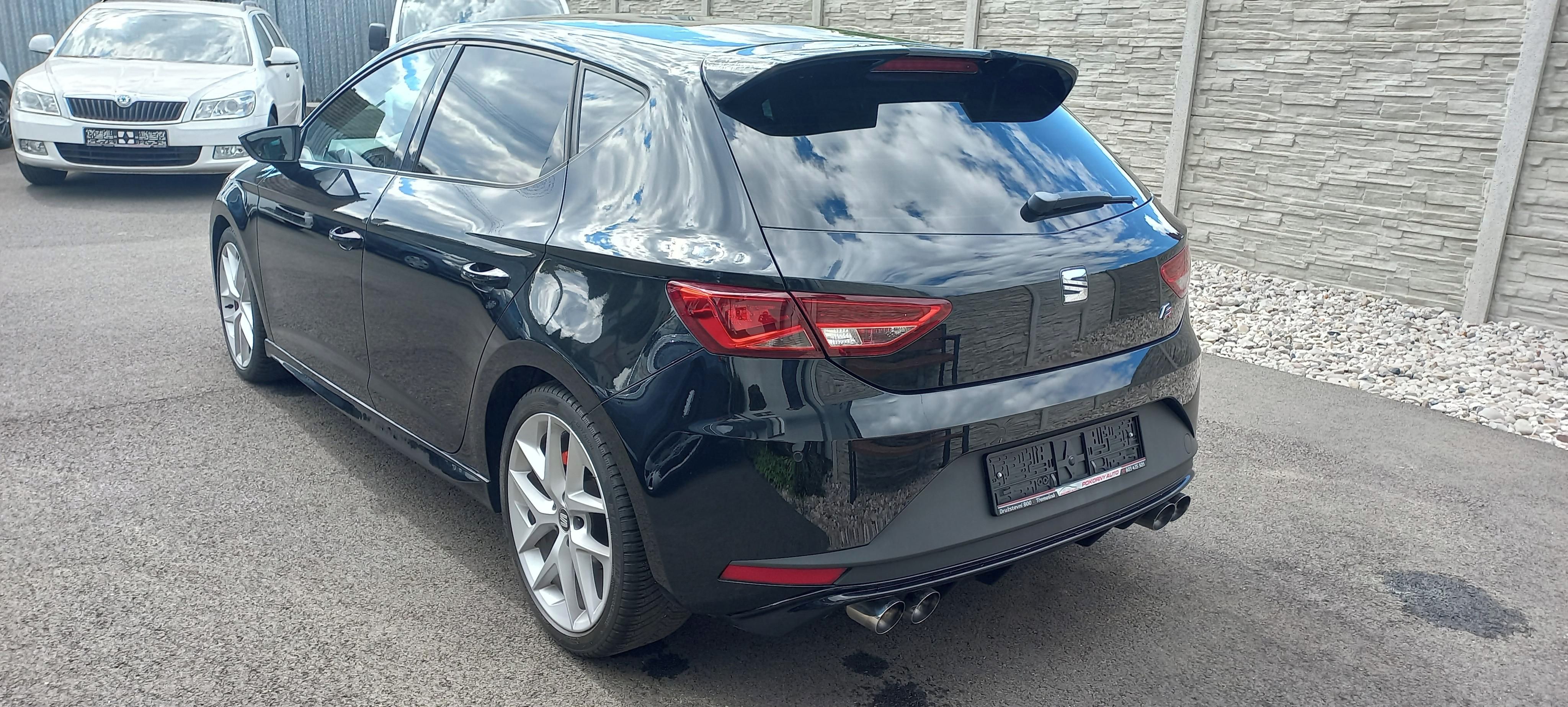 Seat Leon, 2.0 Tdi 110kw Sportovni úprava - fotka 4