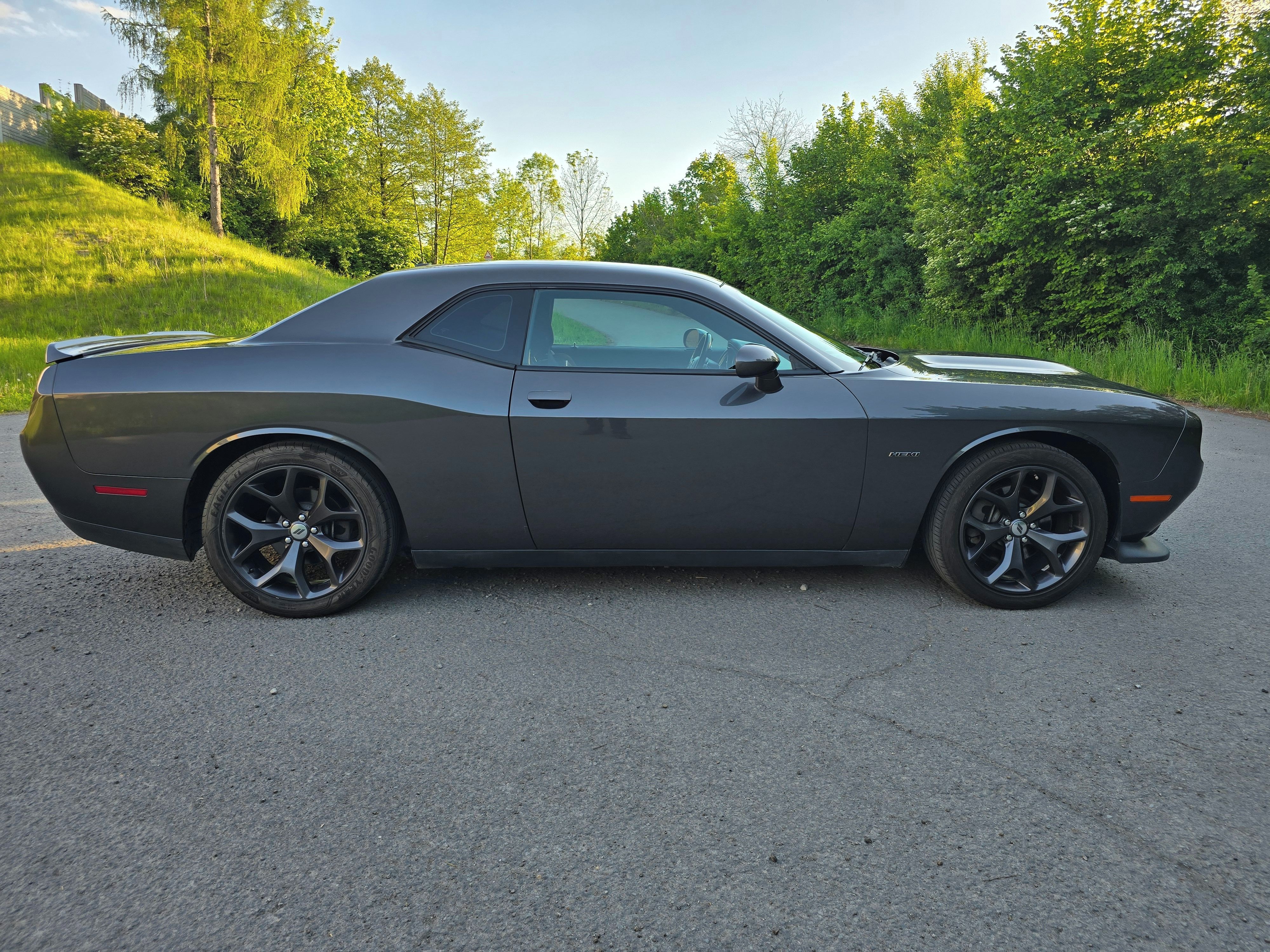 Dodge Challenger, 5,7 R/T NEBOURANÉ 2019 - fotka 2
