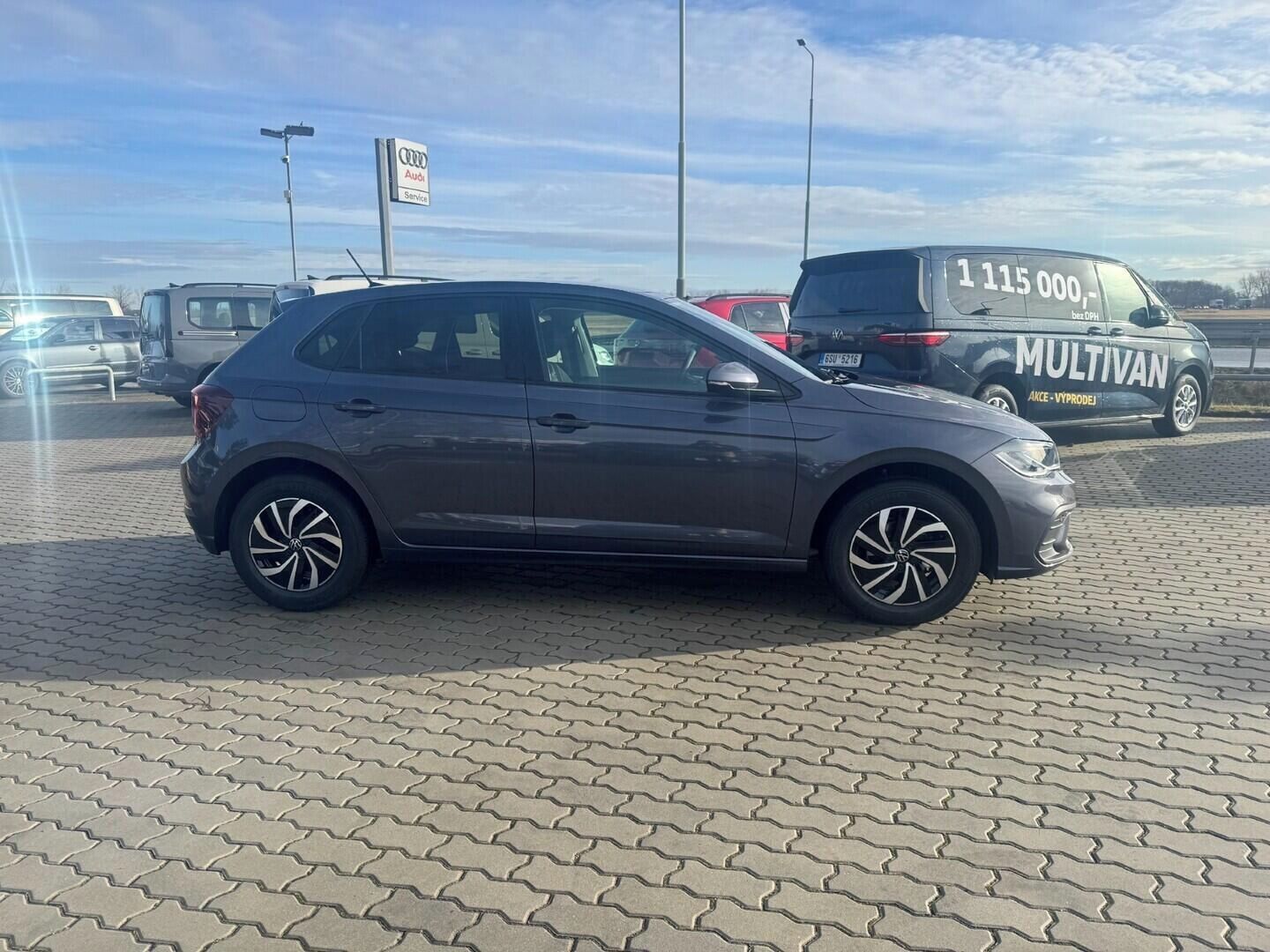 Volkswagen Polo, People 1,0 TSI 5G 70 kW - fotka 4