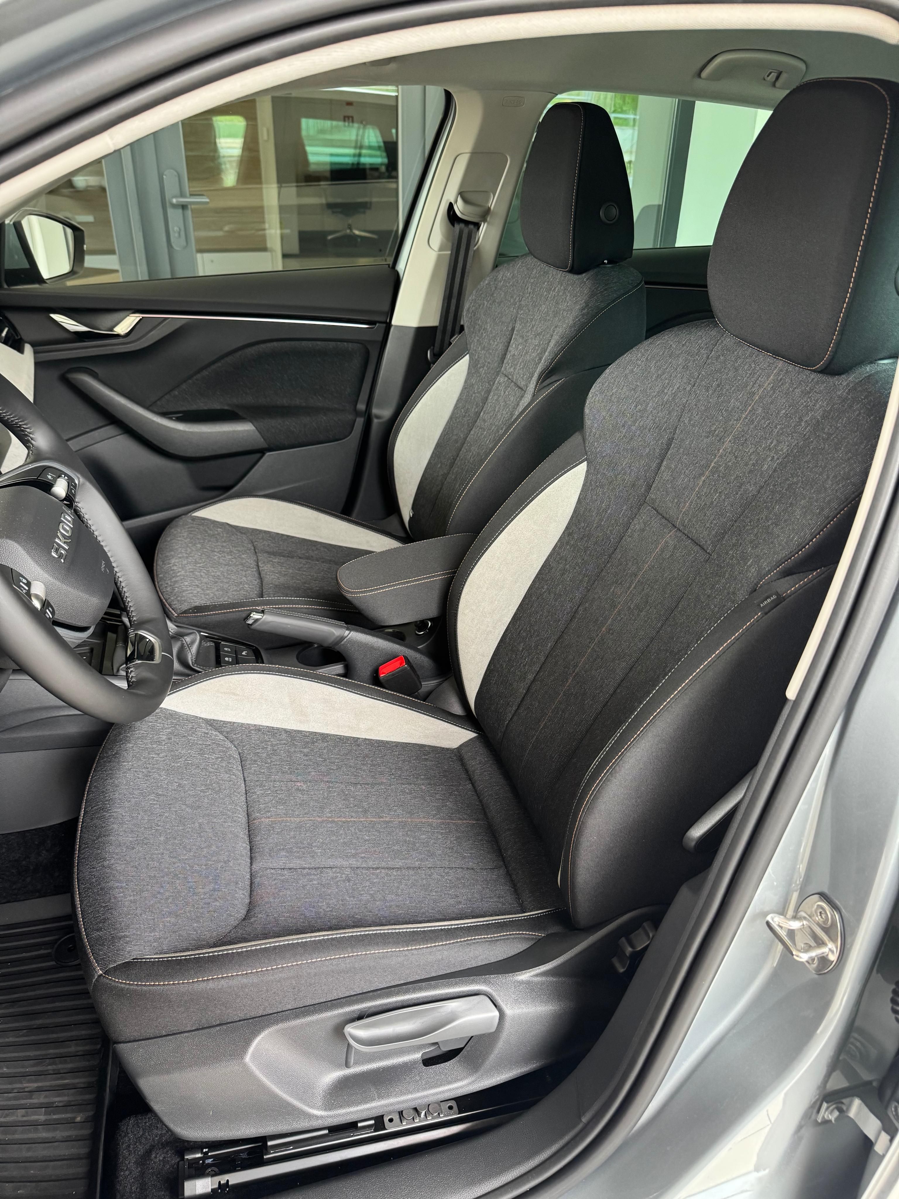 Škoda Scala, Top Selection 1.0TSI, 85kw - fotka 6