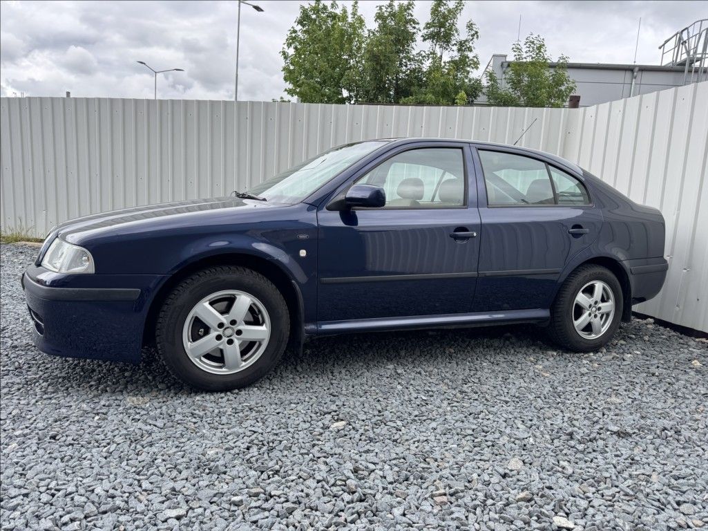 Škoda Octavia, 1,9 TDI 81kW ELEGANCE původ ČR - fotka 3