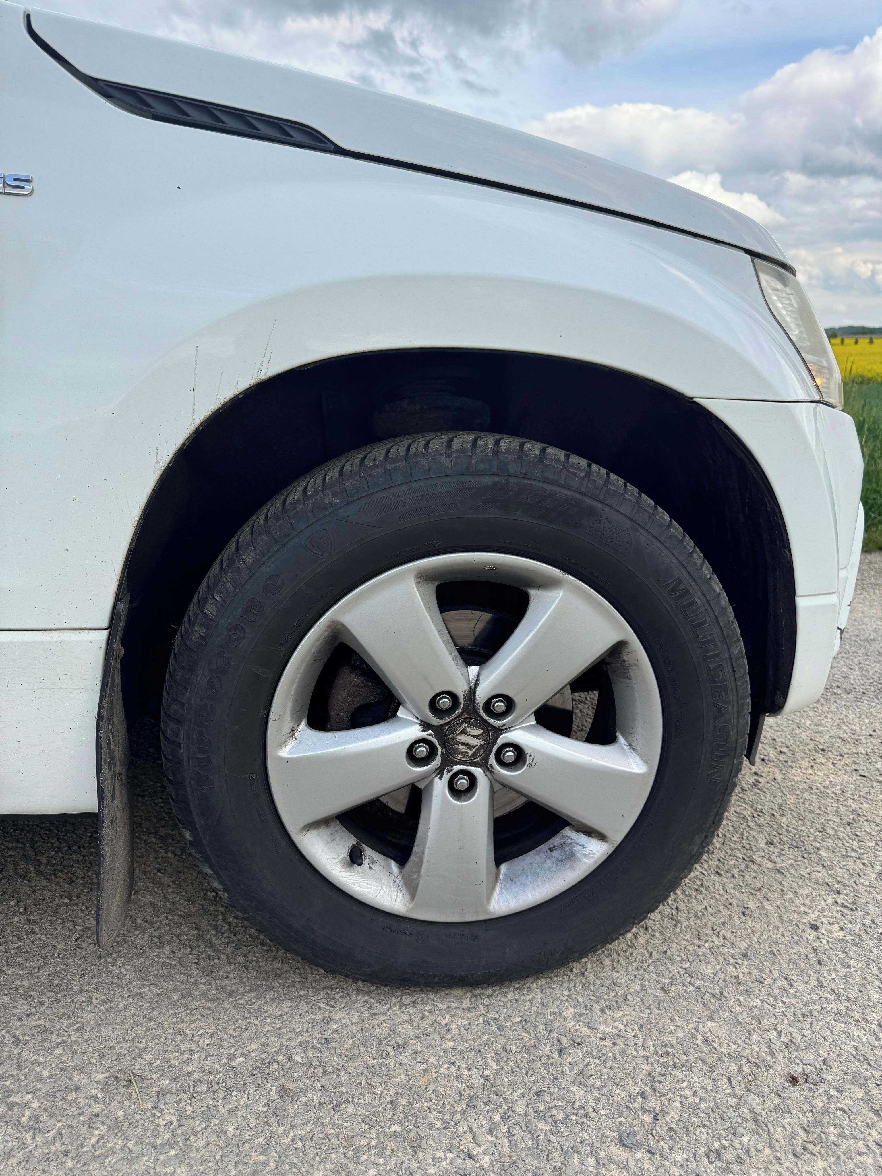 Suzuki Grand Vitara, Ojeté, 01/2012, 149 344 km - fotka 6