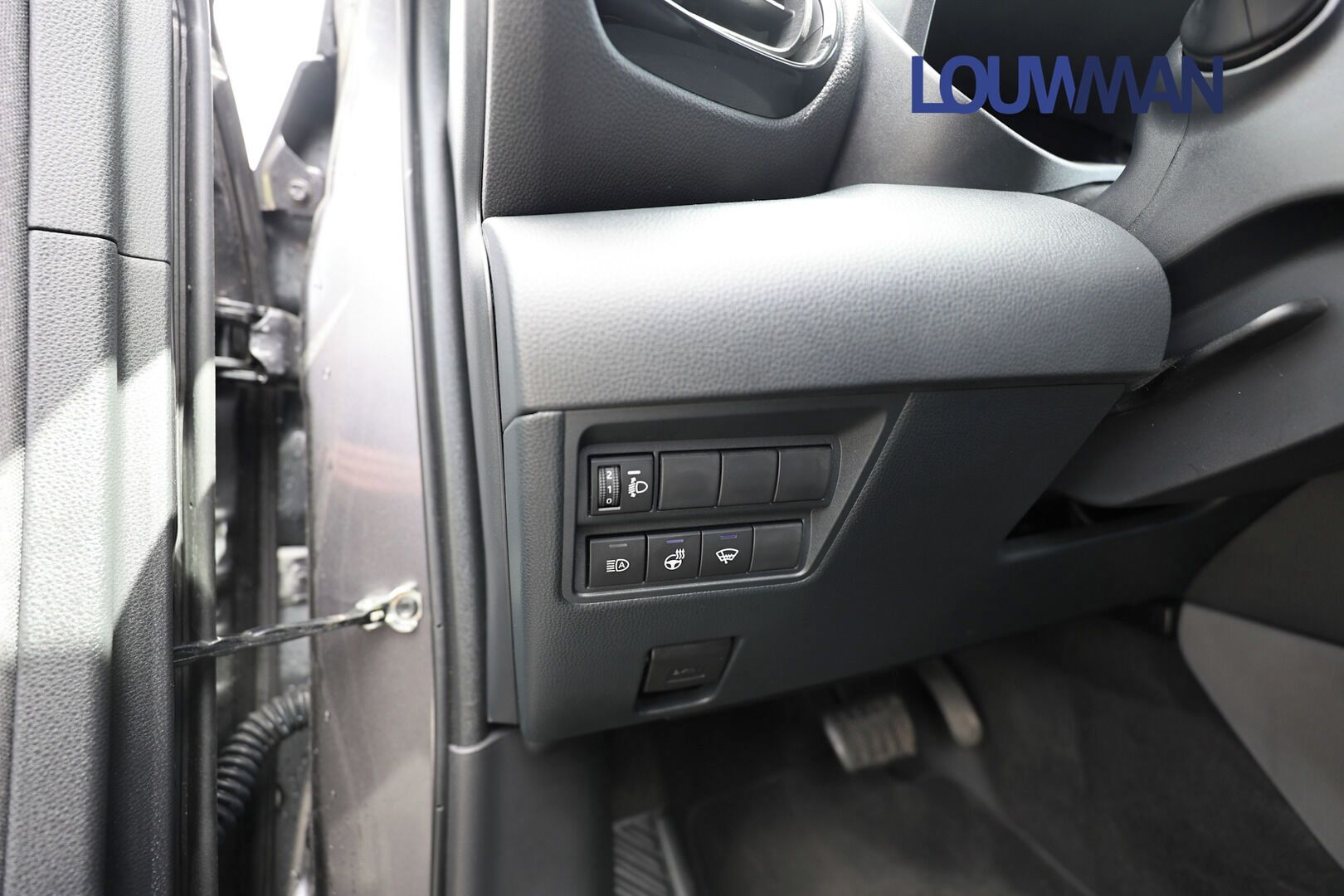 Toyota Yaris Cross, AT ADVENTURE AWD-i - fotka 6