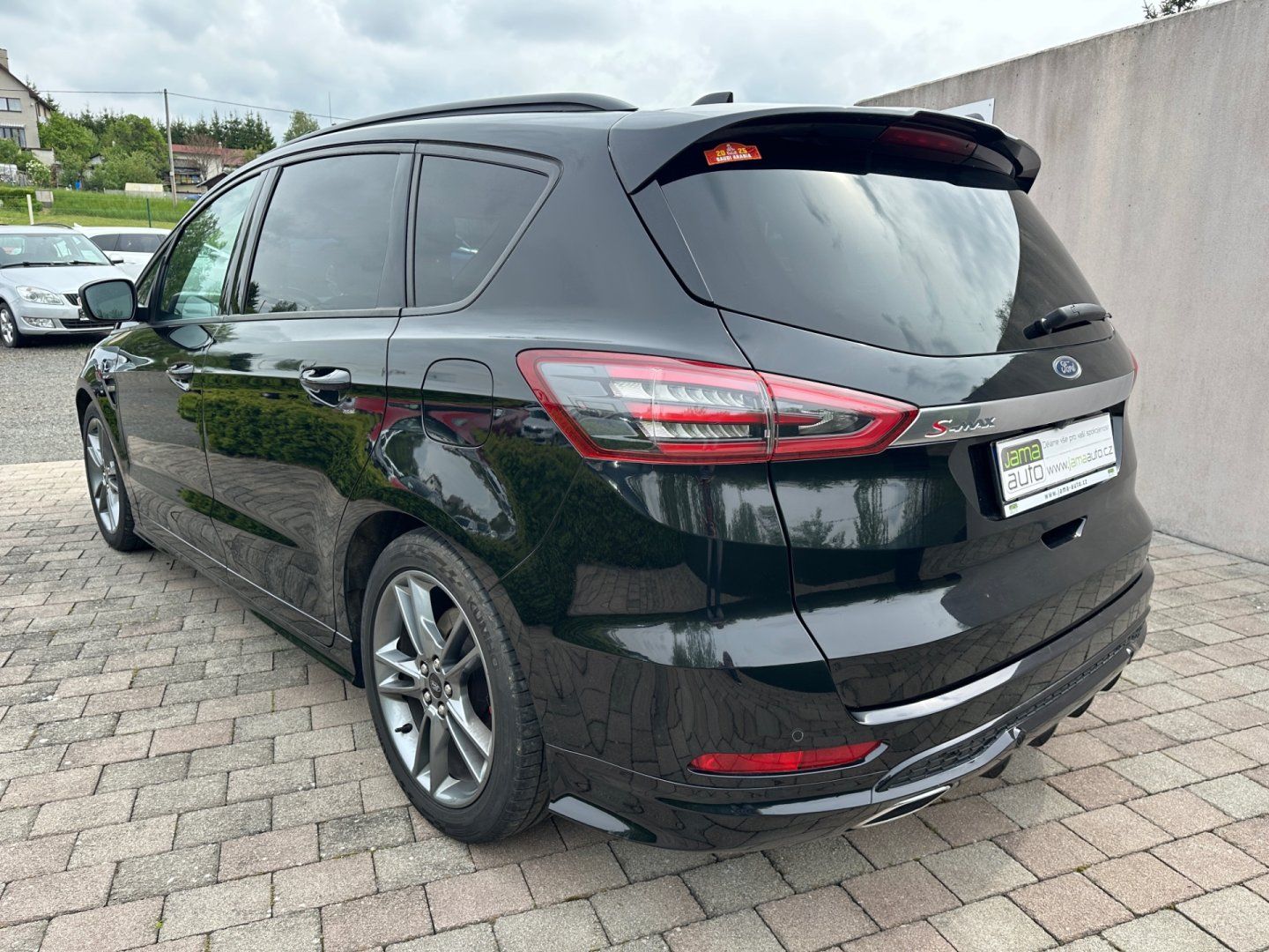 Ford S-MAX, 2.0EcoBlue 177kW ST-Line TAŽNÉ - fotka 6