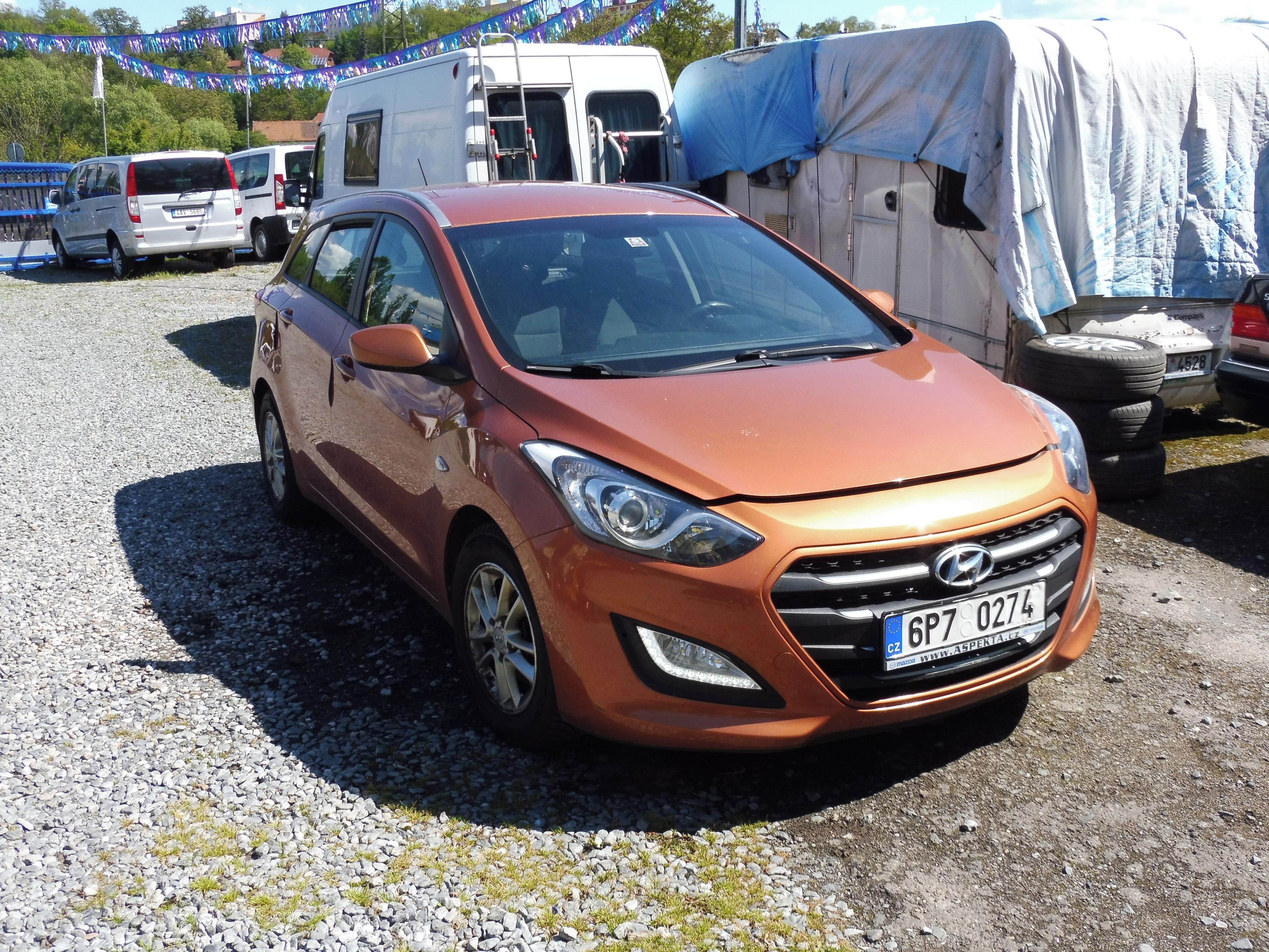 Hyundai i30, 1,6