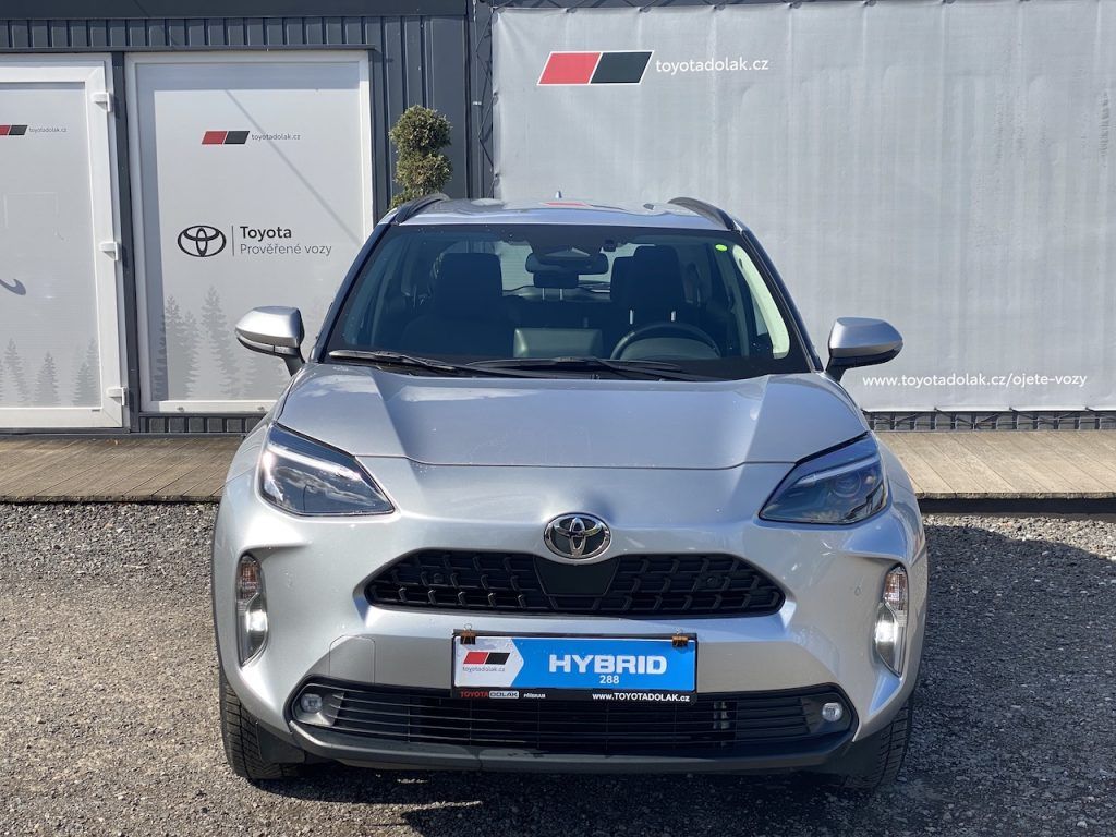 Toyota Yaris Cross, 1.5HEV, ČR-1m, Comfort, DPH - fotka 2
