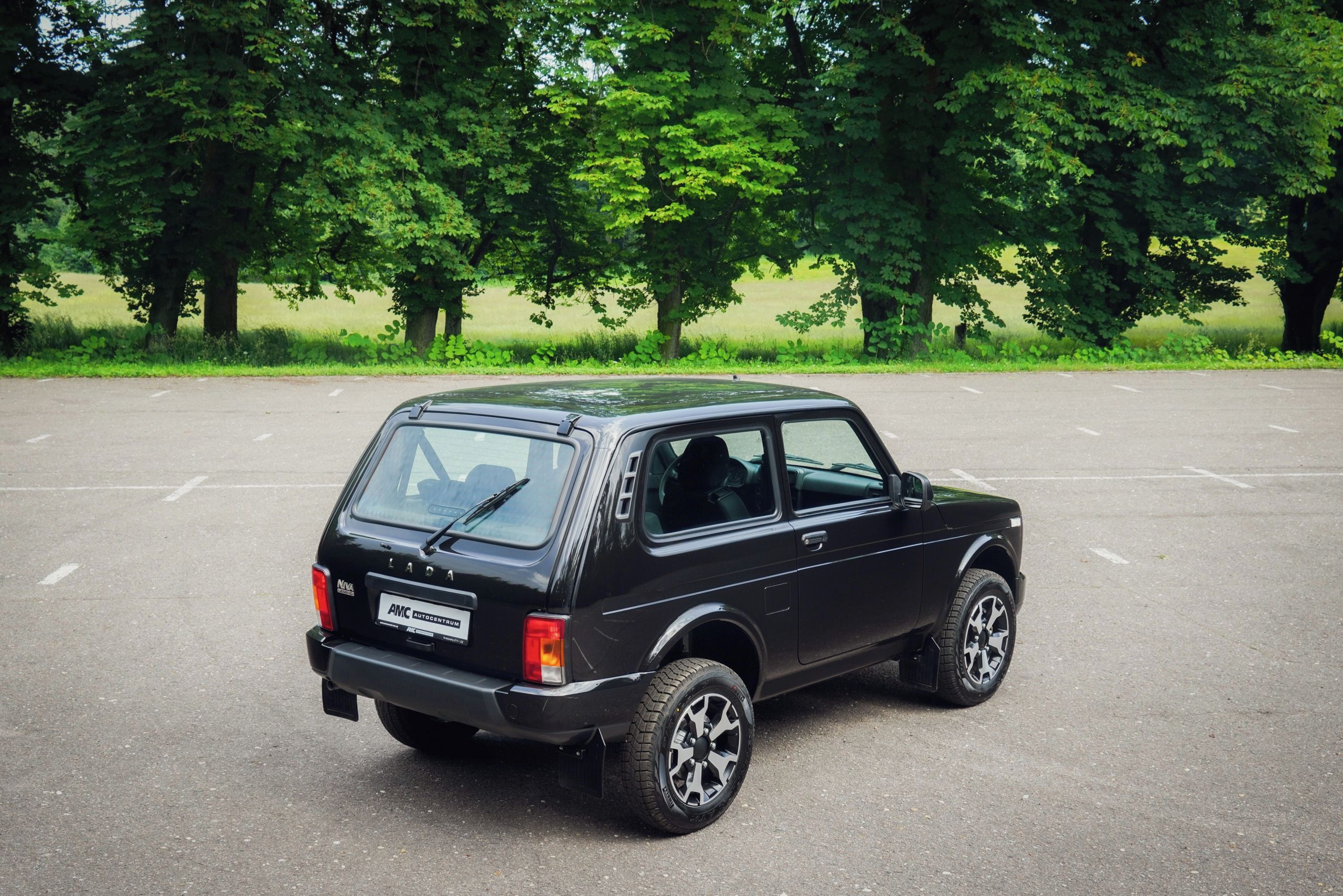 Lada Niva, Legend 4x4 - URBAN,plná záruka - fotka 3