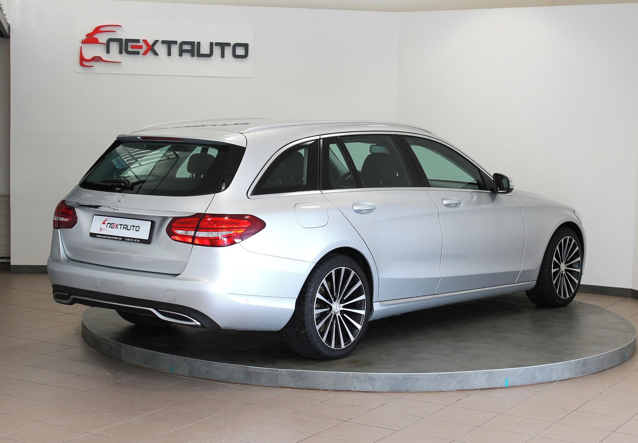 Mercedes-Benz Třídy C, 200 BLUETEC 100kW ELEGANCE - fotka 5
