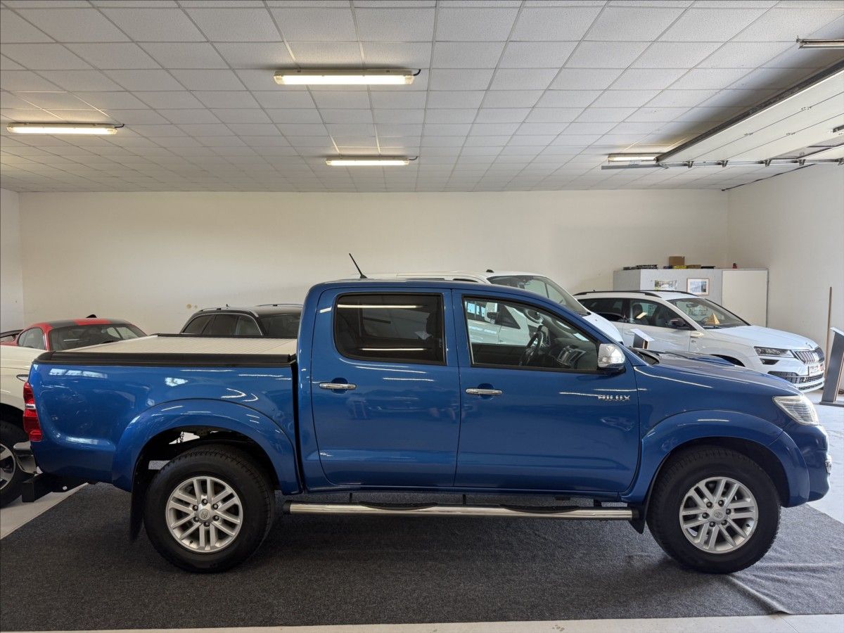 Toyota Hilux, 3,0 D-4D PŘÍPRAVA DO PRODEJE - fotka 4