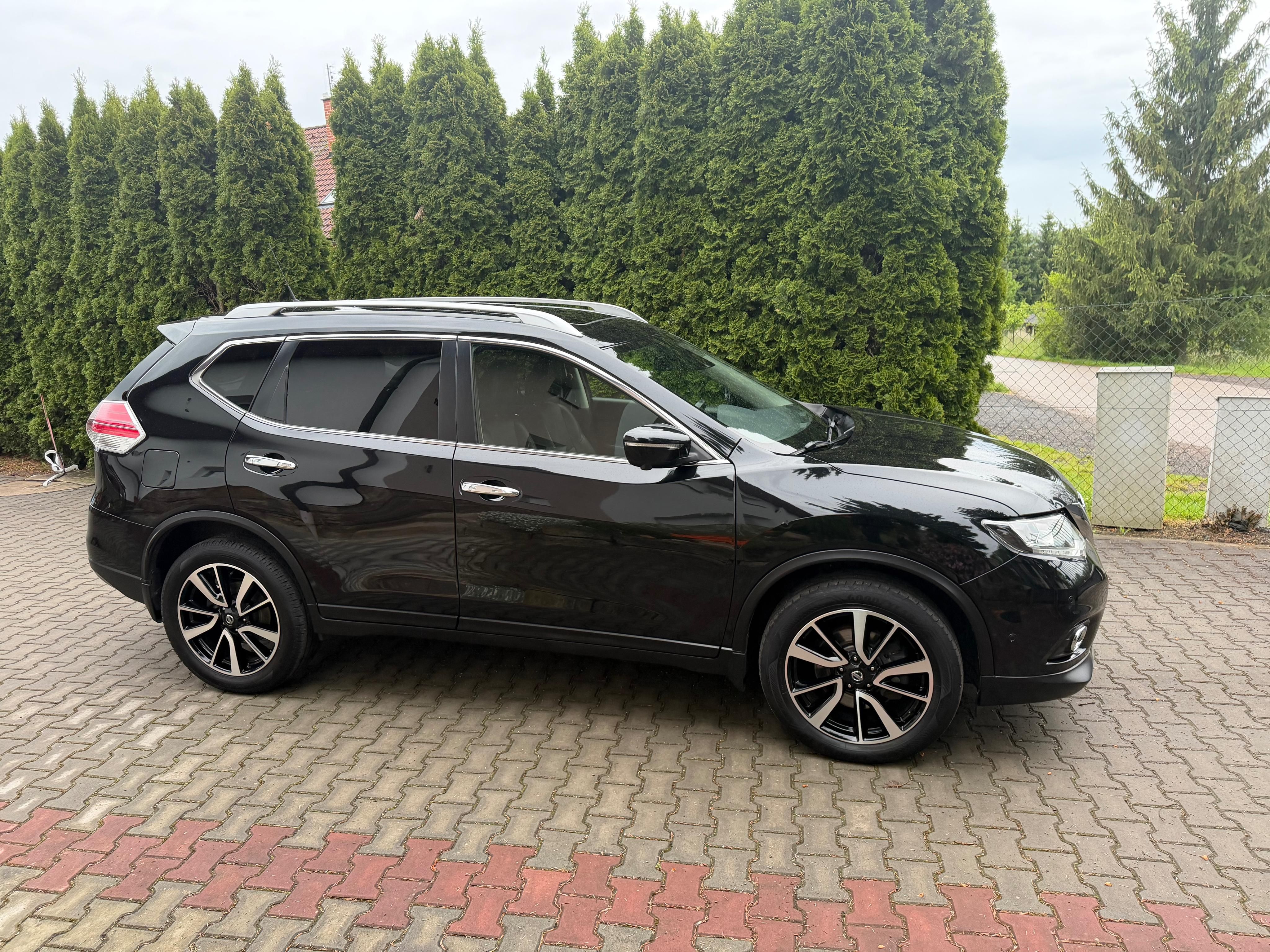 Nissan X-Trail, 2,0DCi/130Kw 4x4 kůže serviska - fotka 2