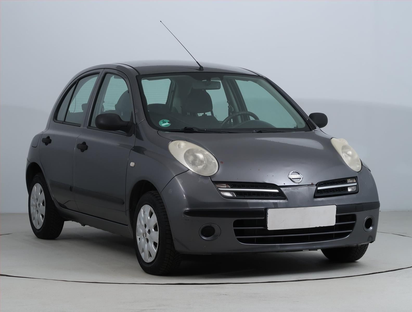 Nissan Micra, 1.2 16V, Klima, rezervace