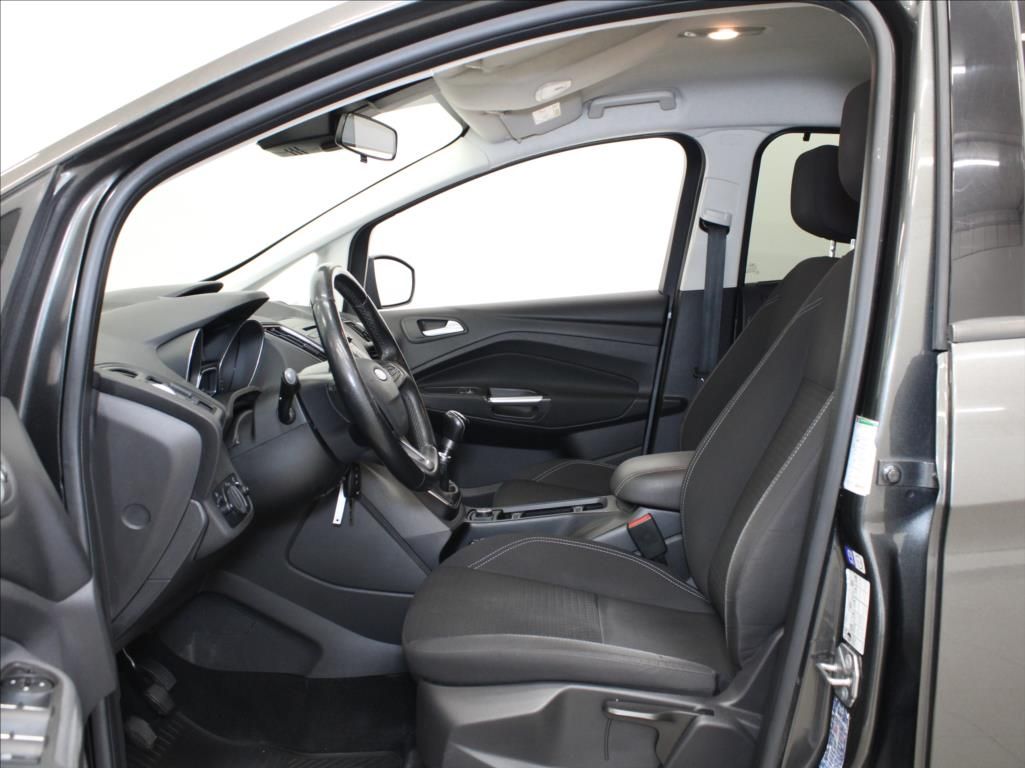Ford C-MAX, 1,0 EBoost 92kW Trend TAŽNÉ ČR - fotka 6