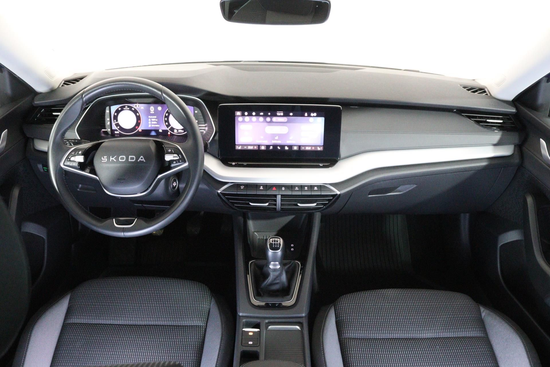 Škoda Octavia, SELECTION 1,5 TSI / Matrix Led - fotka 5