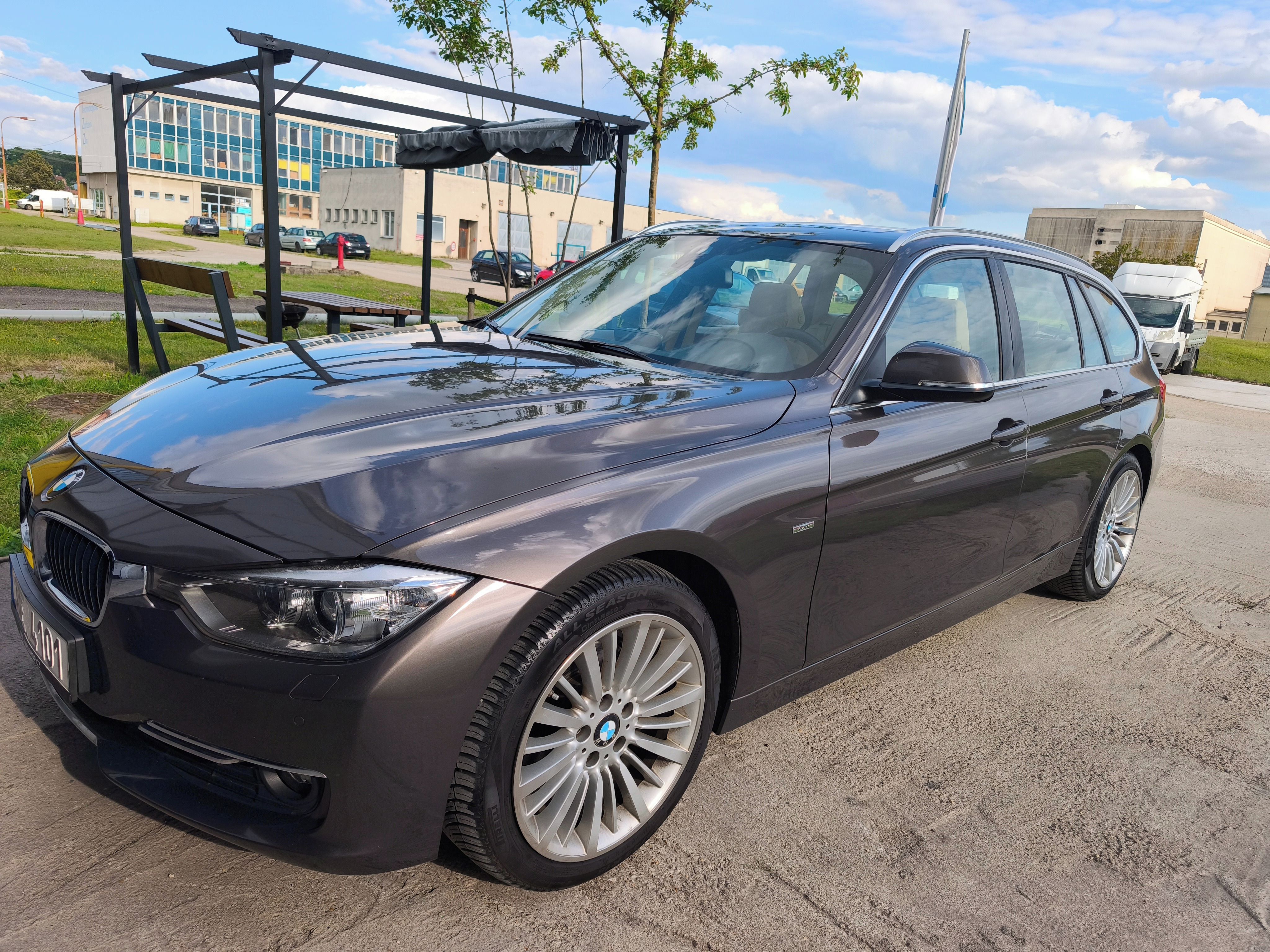 BMW Řada 3, 320d BMW Luxury , TOP stav - fotka 6