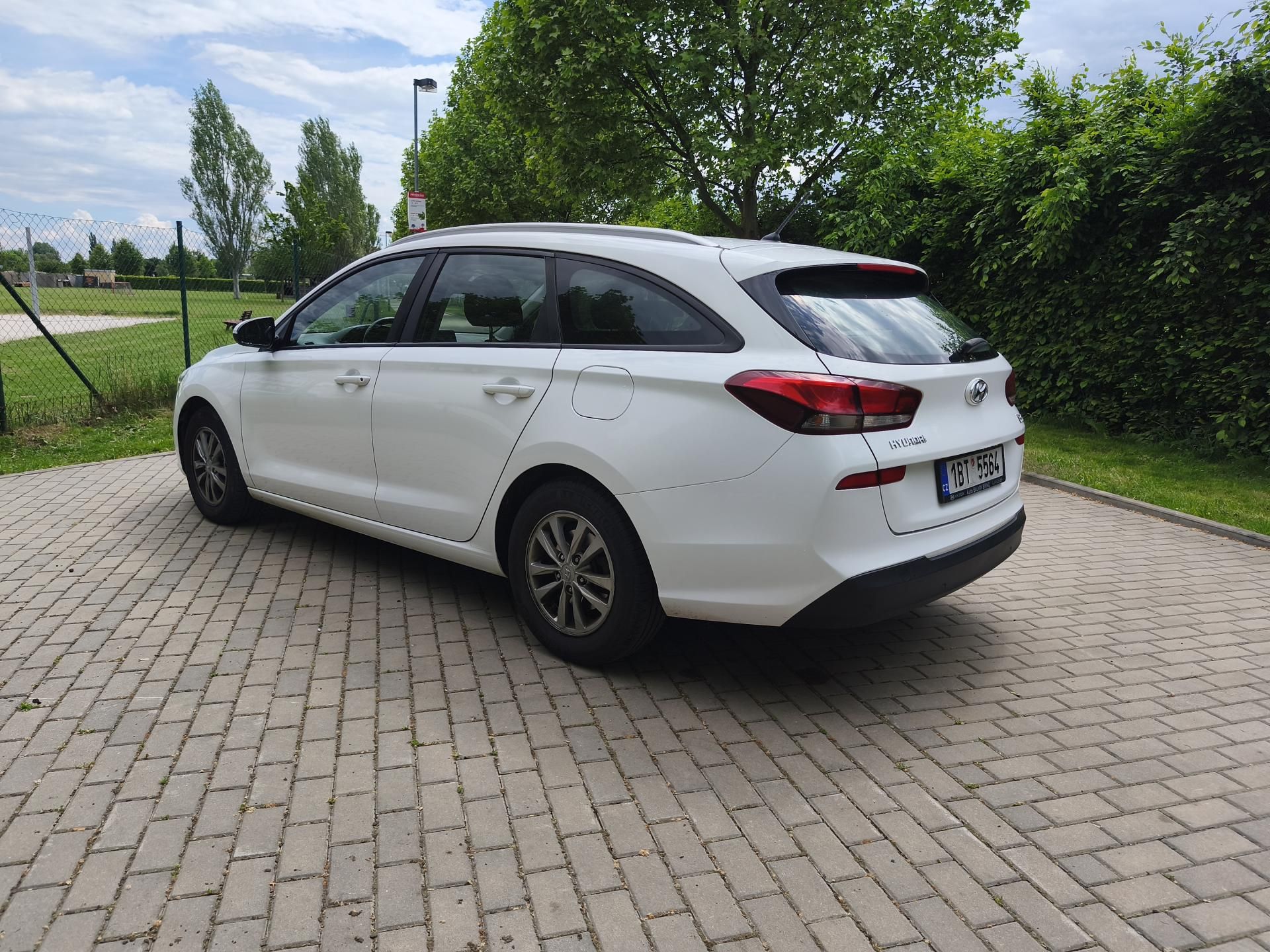 Hyundai i30, 1.0 T -Gdi 88Kw Kombi - fotka 6