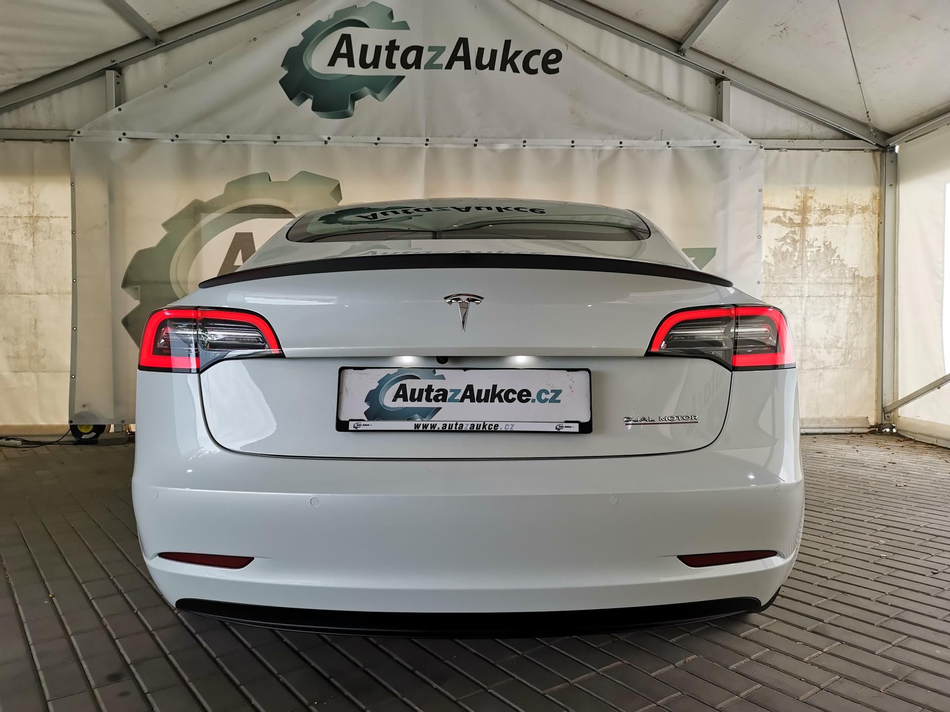 Tesla Model 3, 377KW Performance 39tkm Enchan - fotka 4