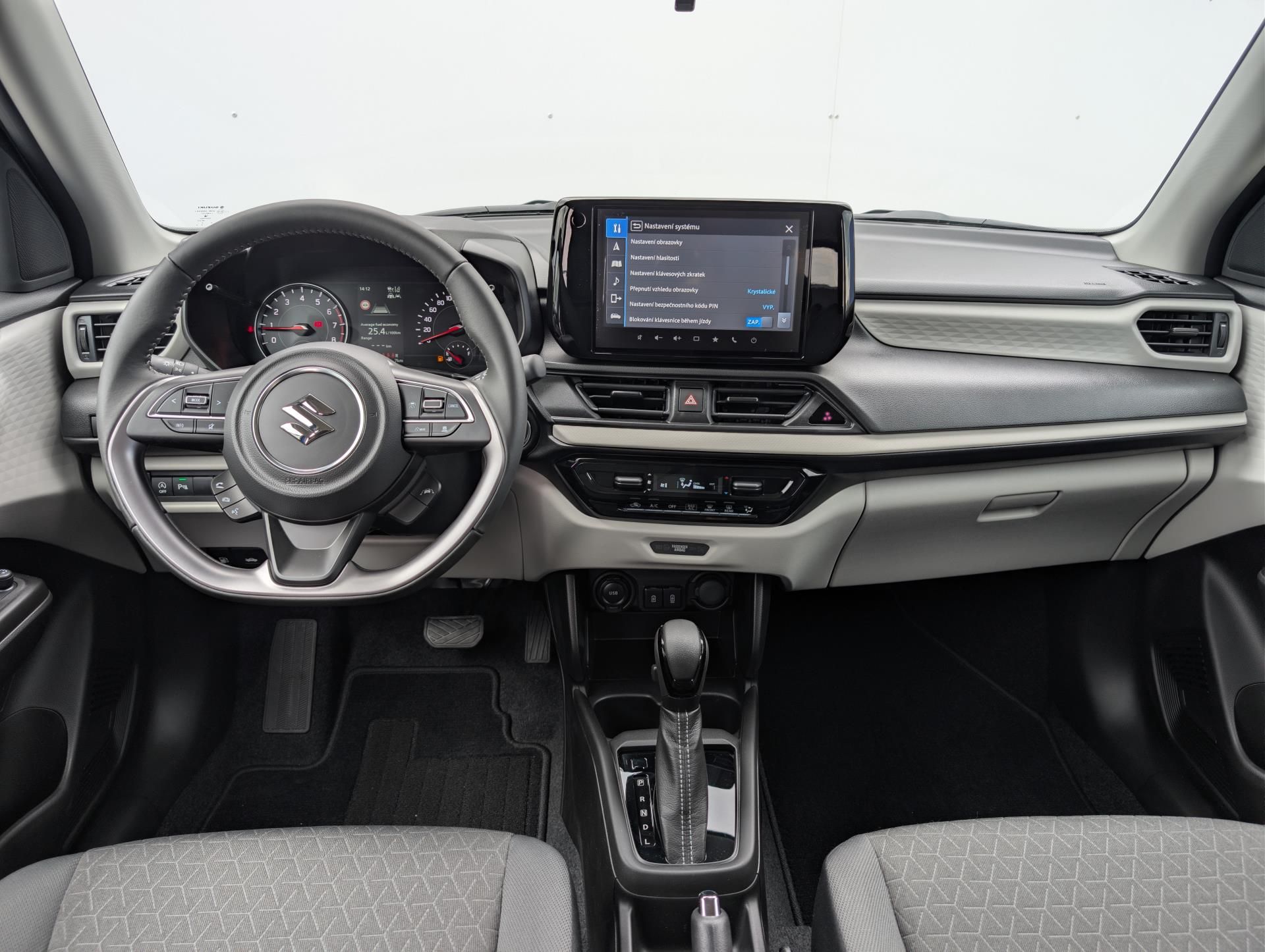 Suzuki Swift, PREMIUM 1.2 HYBRID CVT 4x2 MY2 - fotka 5