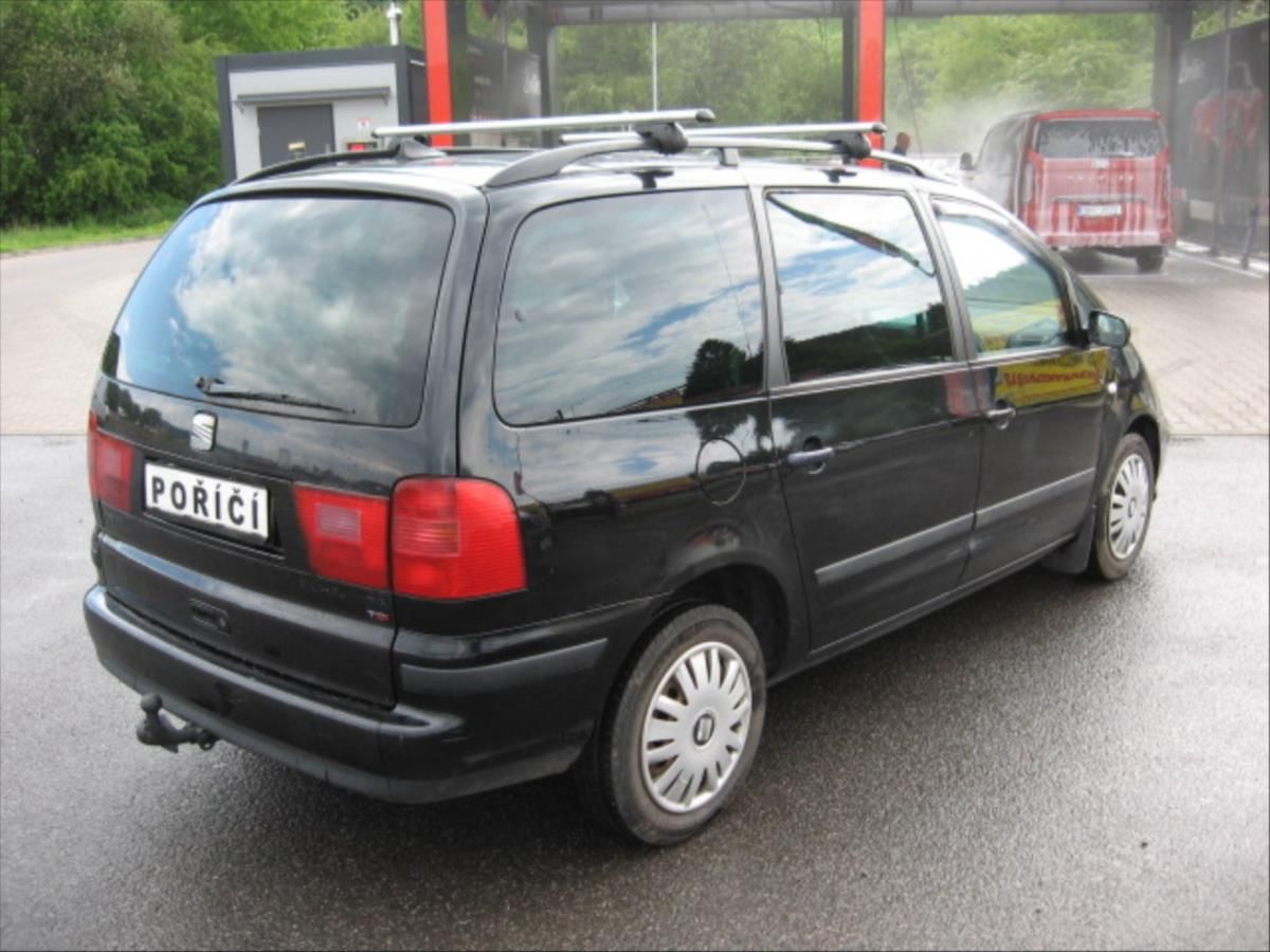Seat Alhambra, 1,9 TDi 7 Míst - fotka 5