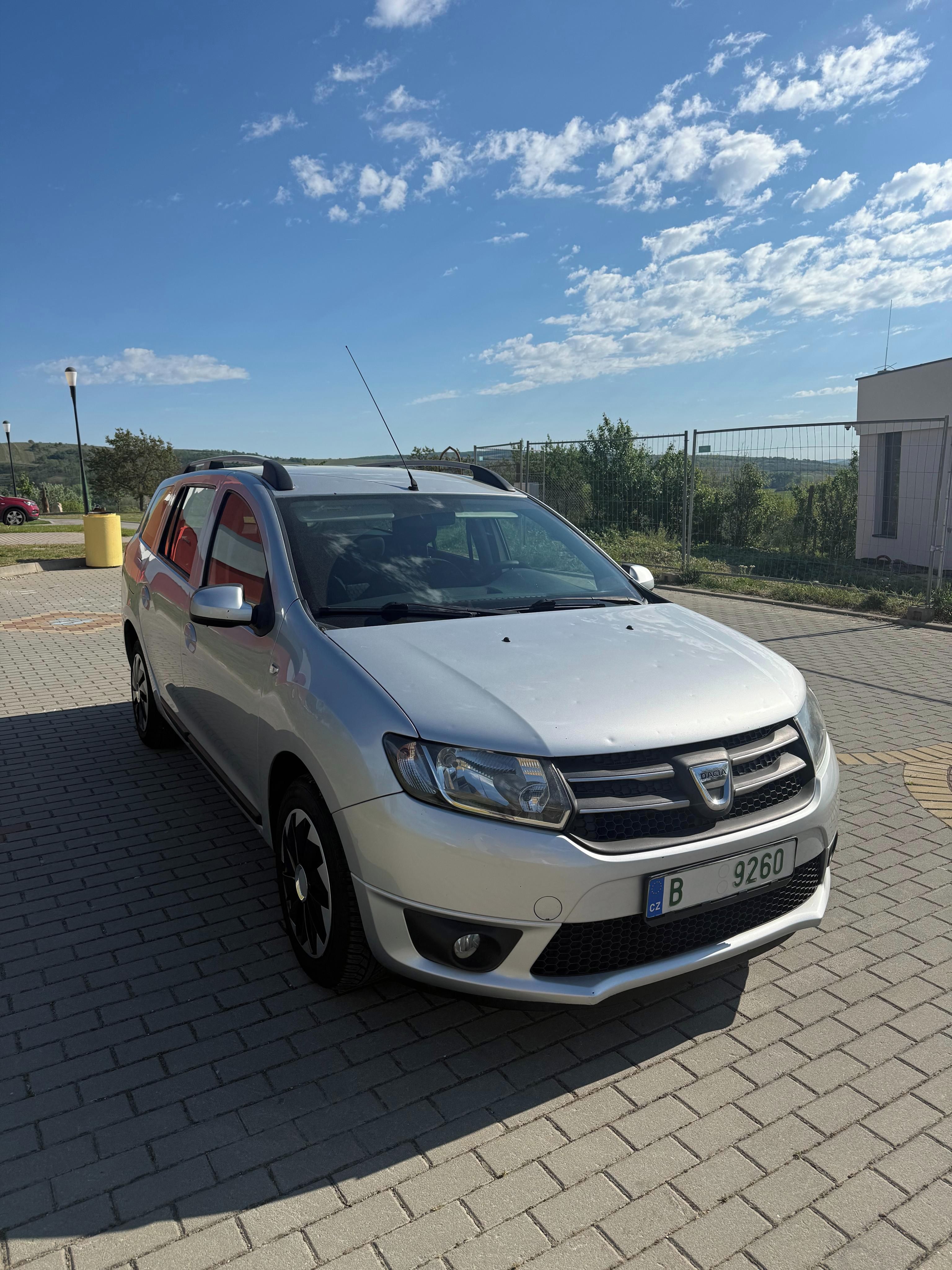 Dacia Logan, 1.5dCI 66kW Klima Navigace - fotka 3
