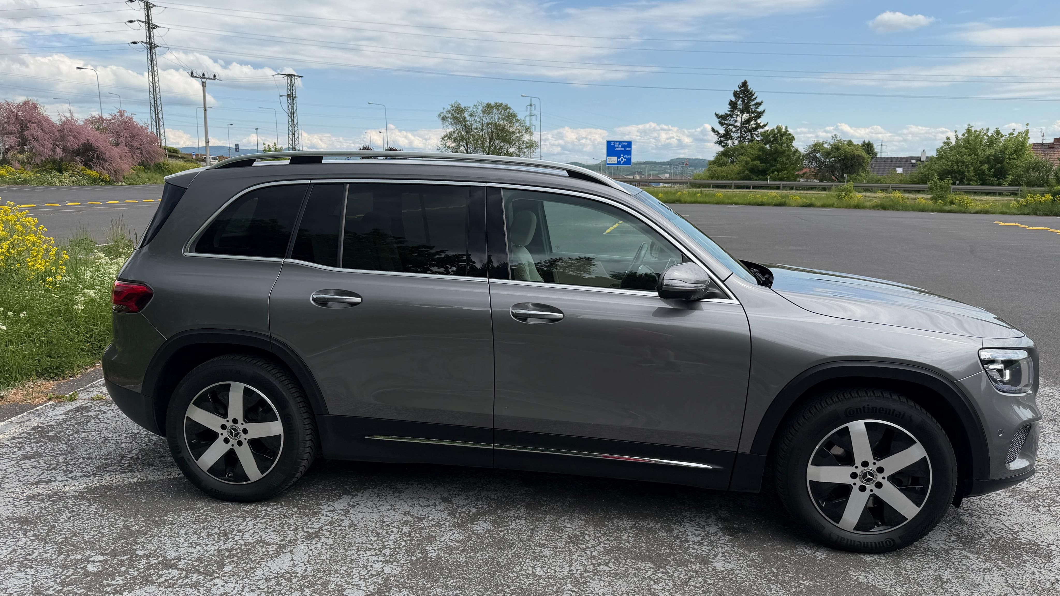 Mercedes-Benz GLB, 200d 4Matic,360,Matrix,Záruka - fotka 5